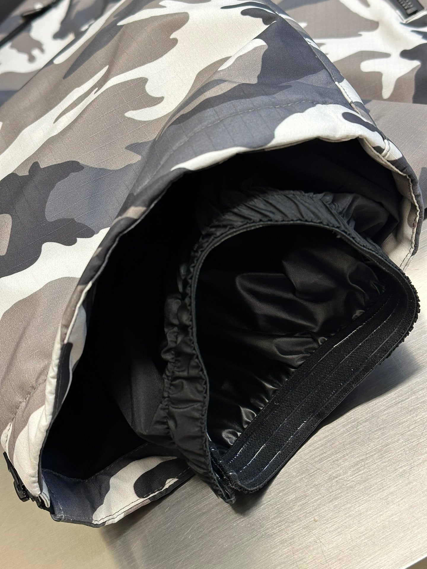 LuxluxHouse Best Quality Clothes Balenciaga Pants
