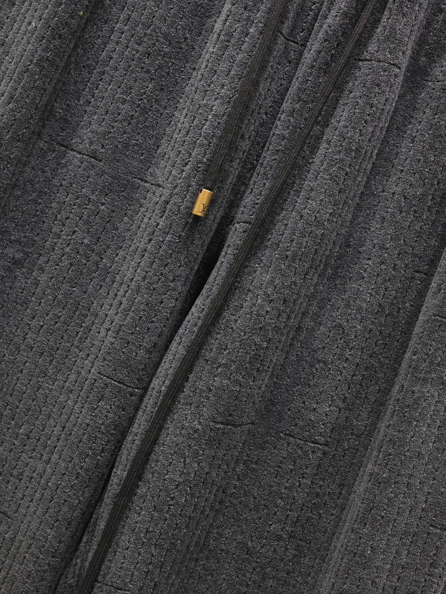 LuxluxHouse Best Quality Clothes Pants Coats & Jackets Louis Vuitton
