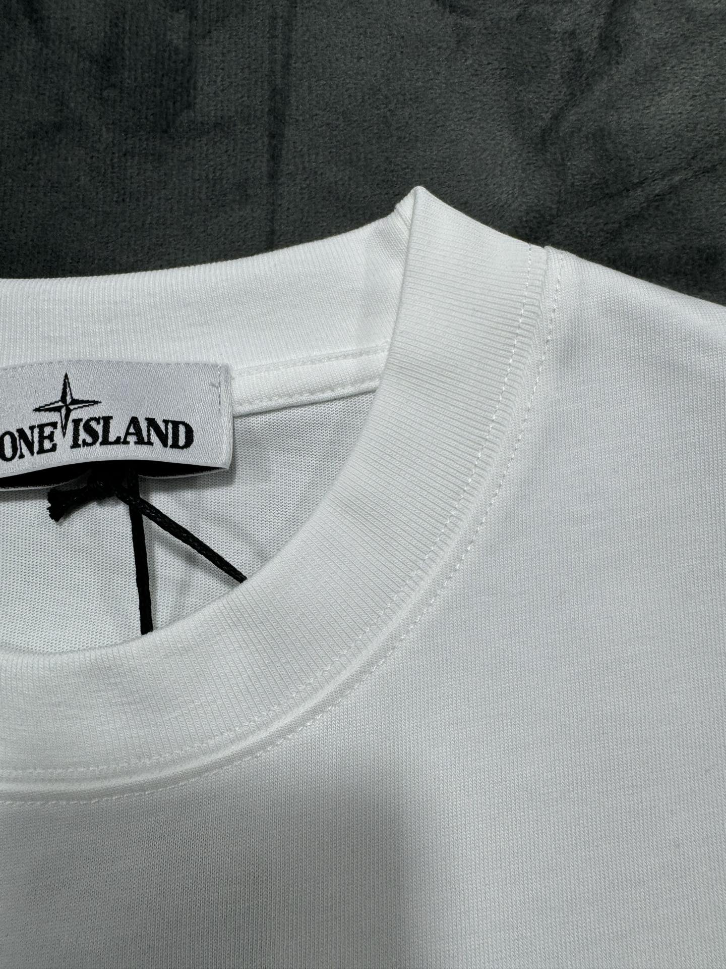 LuxluxHouse Best Quality Clothes Stone Island T-shirt