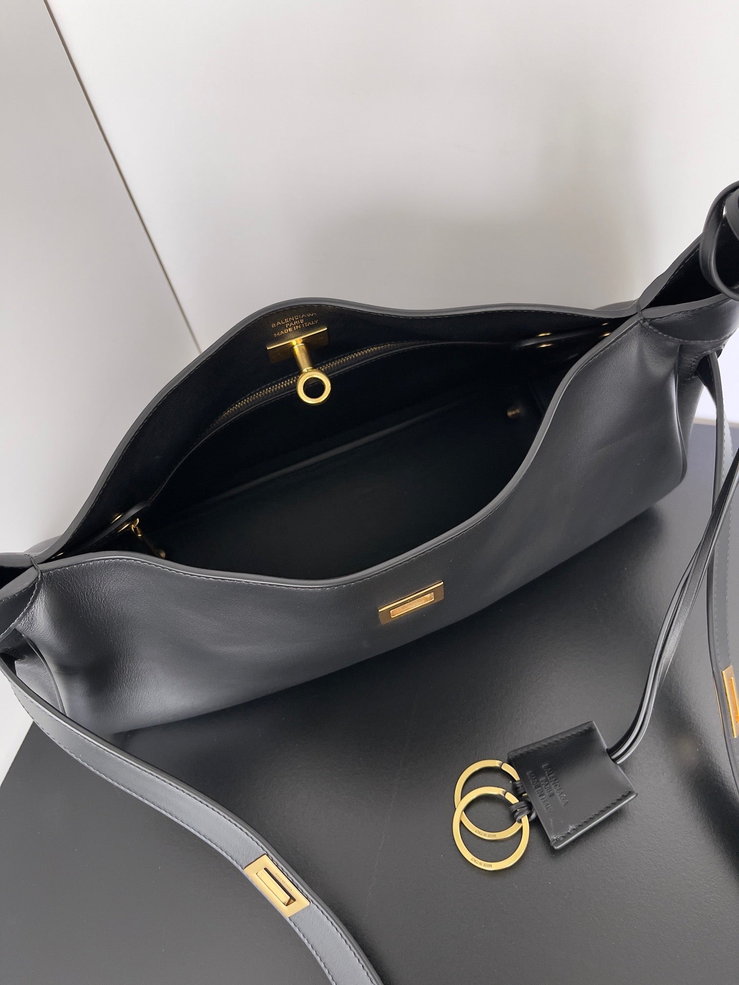 LuxluxHouse Best Quality Bags Balenciaga