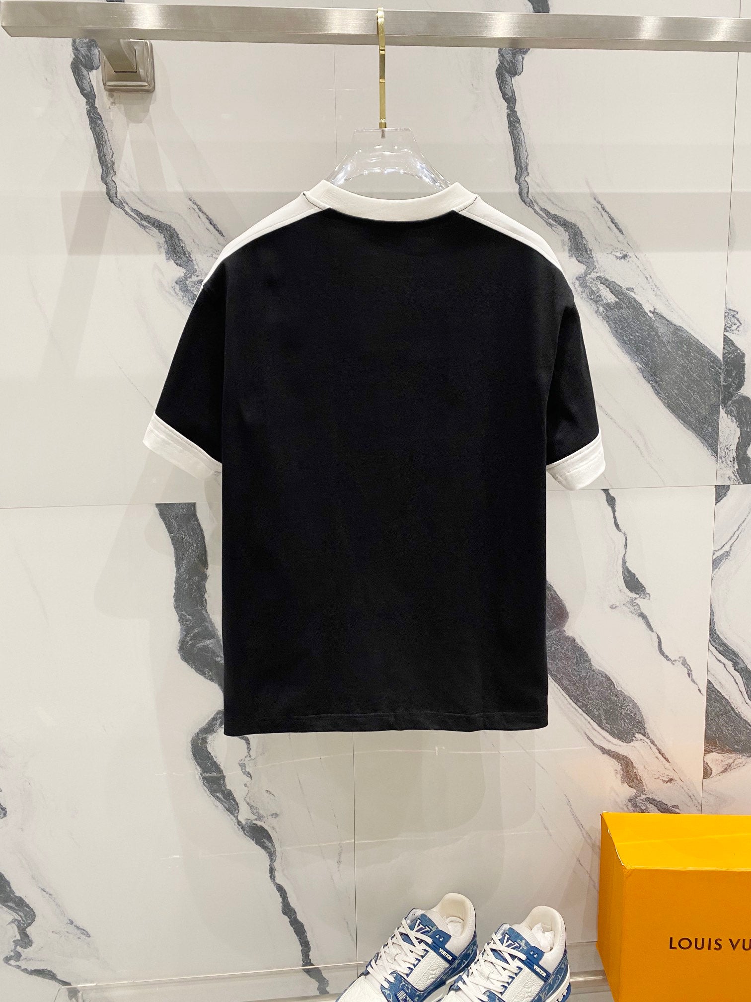 LuxluxHouse Best Quality Clothes T-shirt Loewe