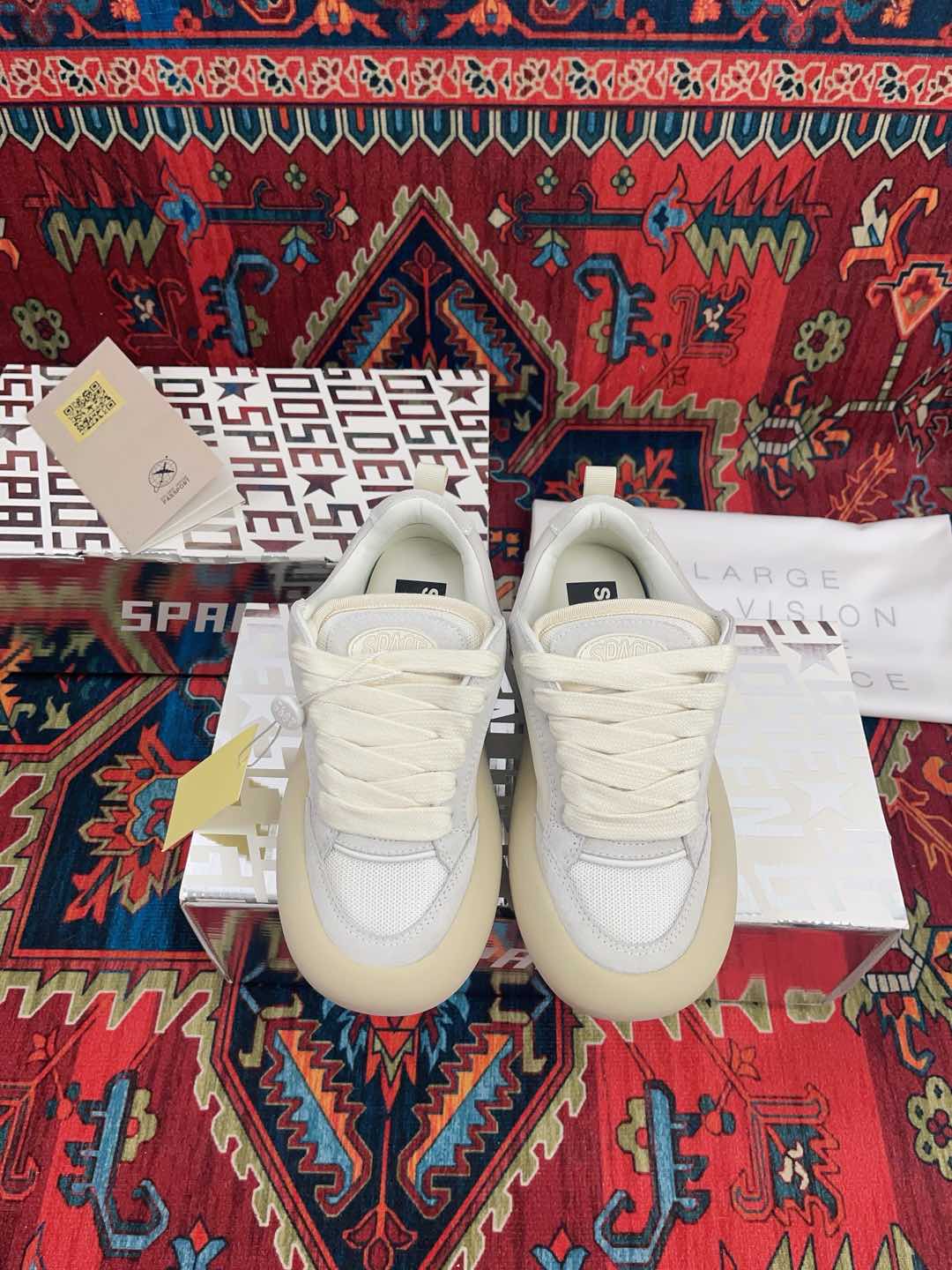 LuxluxHouse Best Quality Shoes Golden Goose