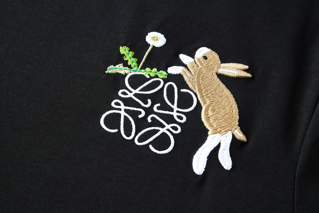 LuxluxHouse Best Quality Clothes T-shirt Loewe