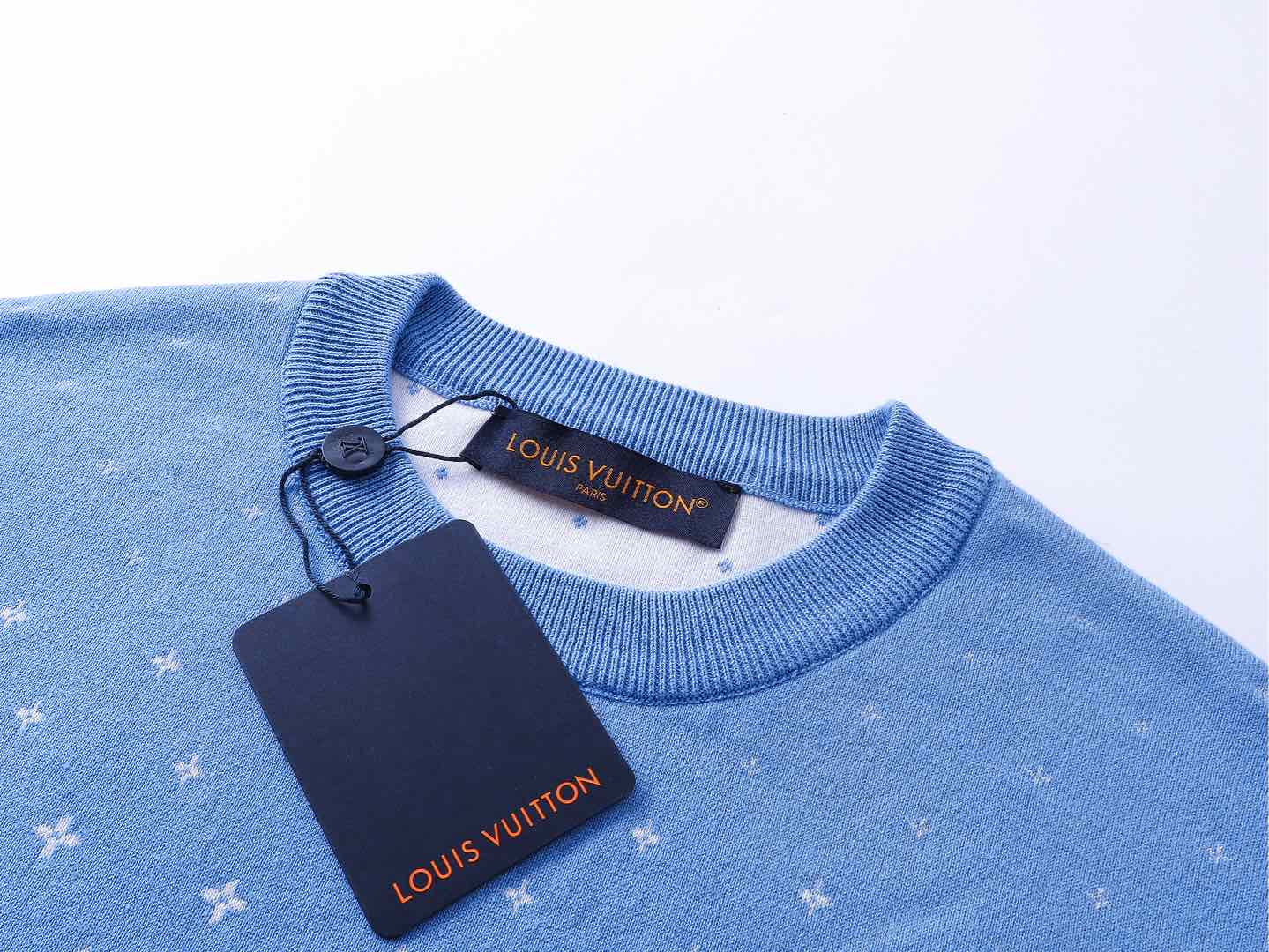 LuxluxHouse Best Quality Clothes T-shirt Louis Vuitton