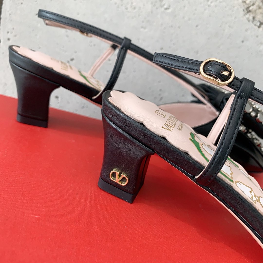 LuxluxHouse Best Quality Valentino Women Shoes
