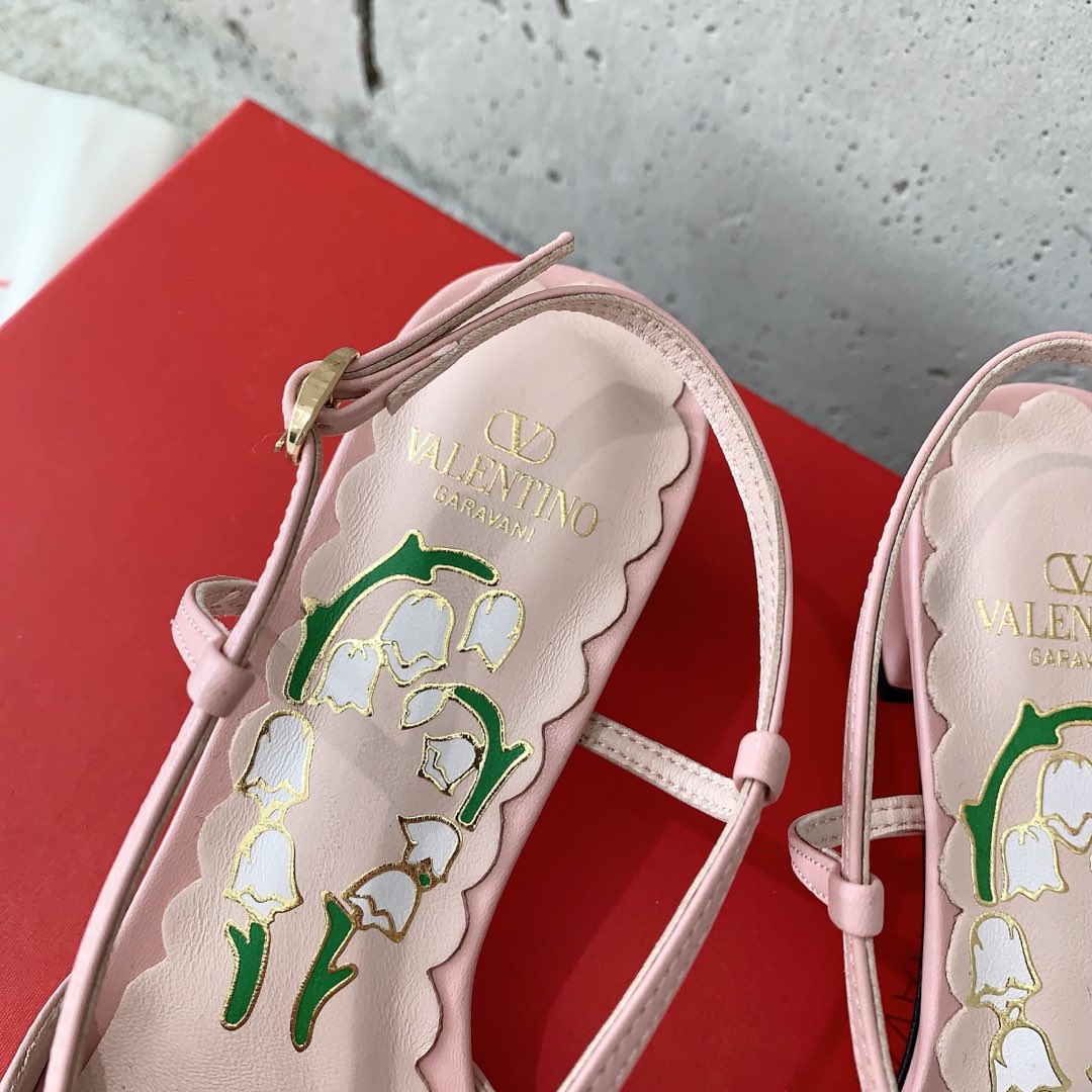 LuxluxHouse Best Quality Valentino Women Shoes