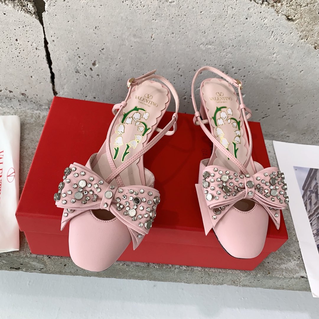 LuxluxHouse Best Quality Valentino Women Shoes