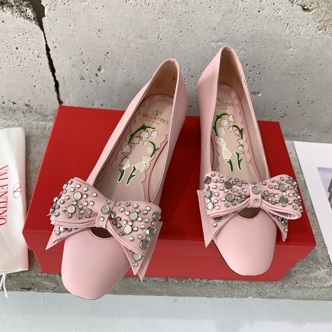 LuxluxHouse Best Quality Valentino Women Shoes
