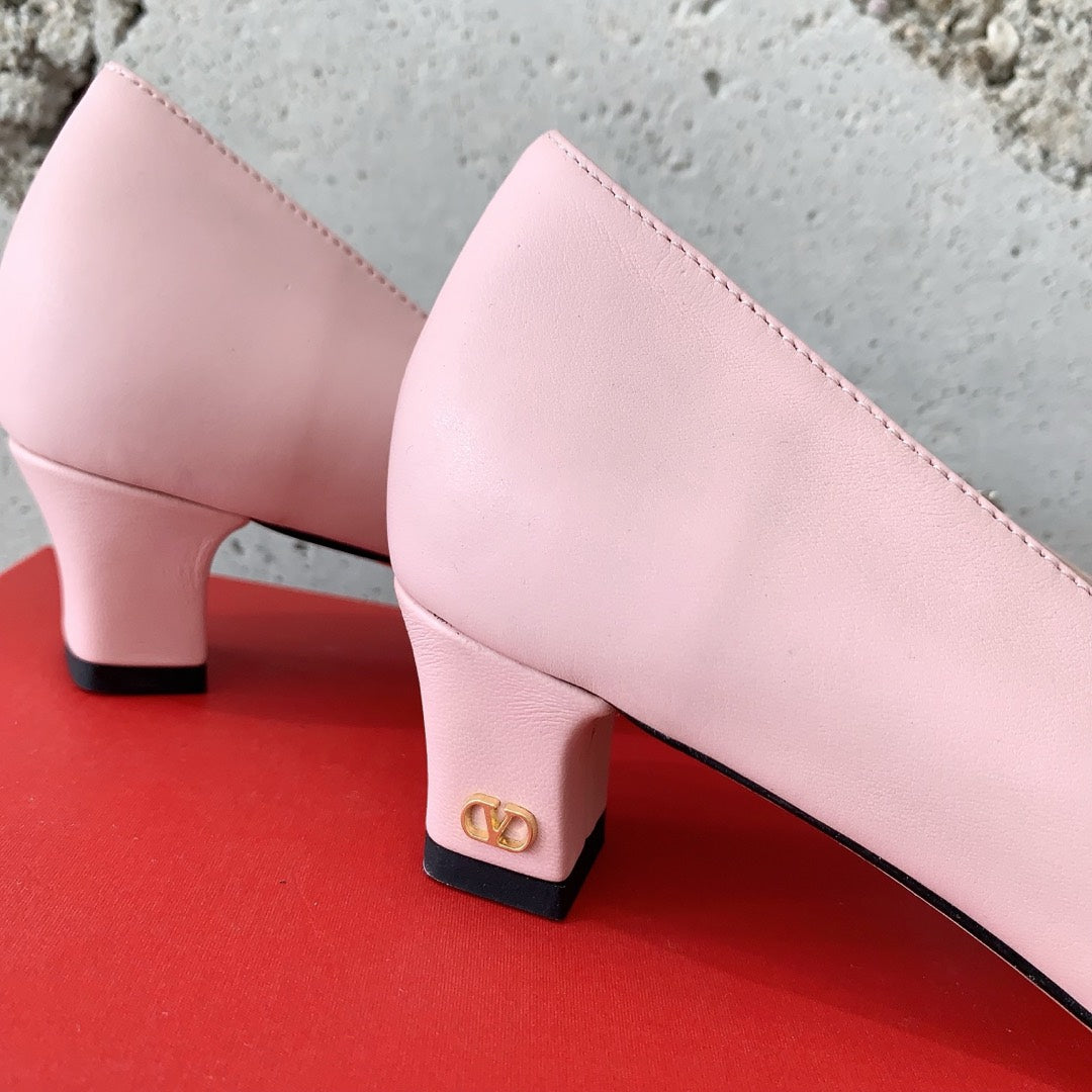 LuxluxHouse Best Quality Valentino Women Shoes