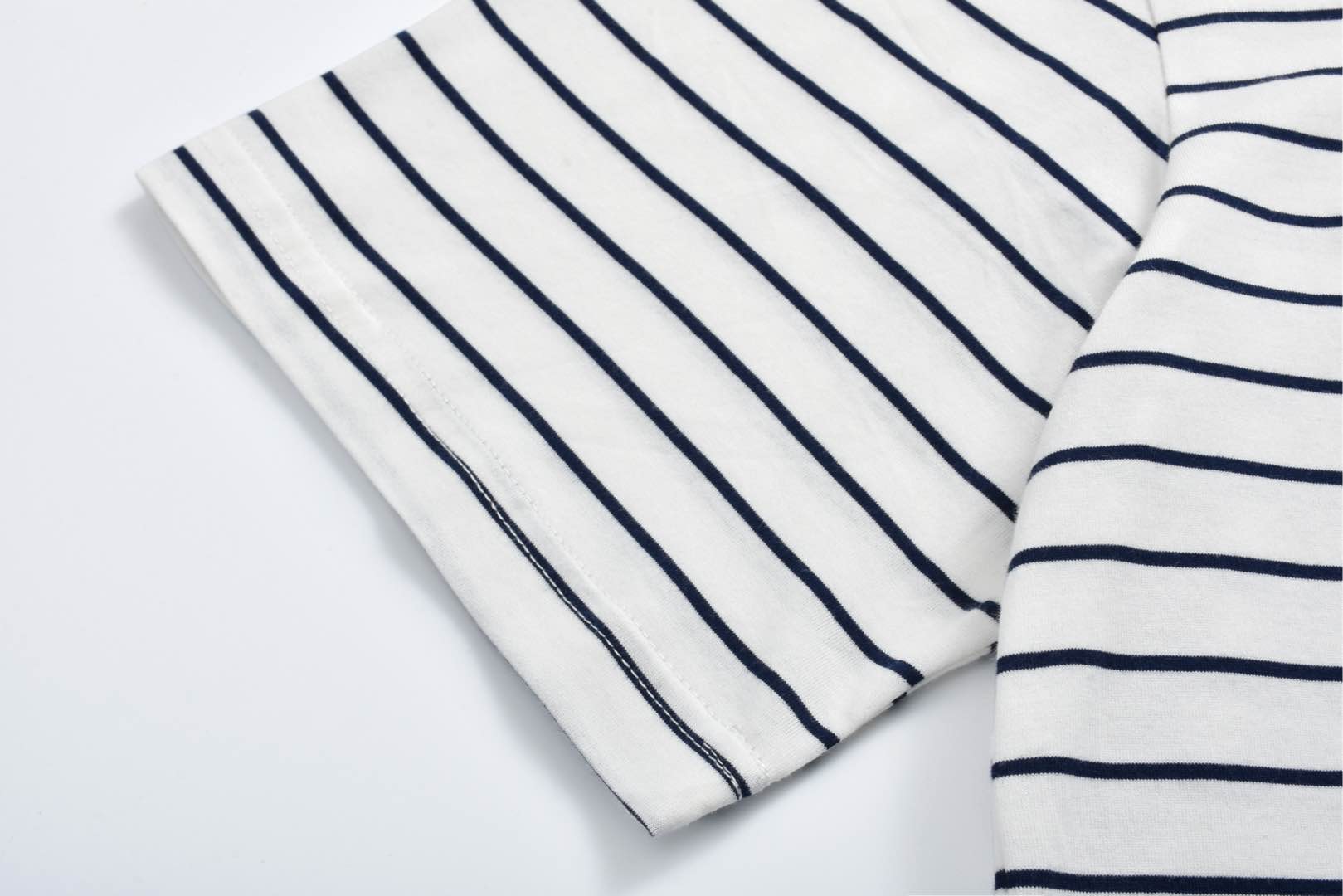 LuxluxHouse Best Quality Clothes Miu Miu T-shirt