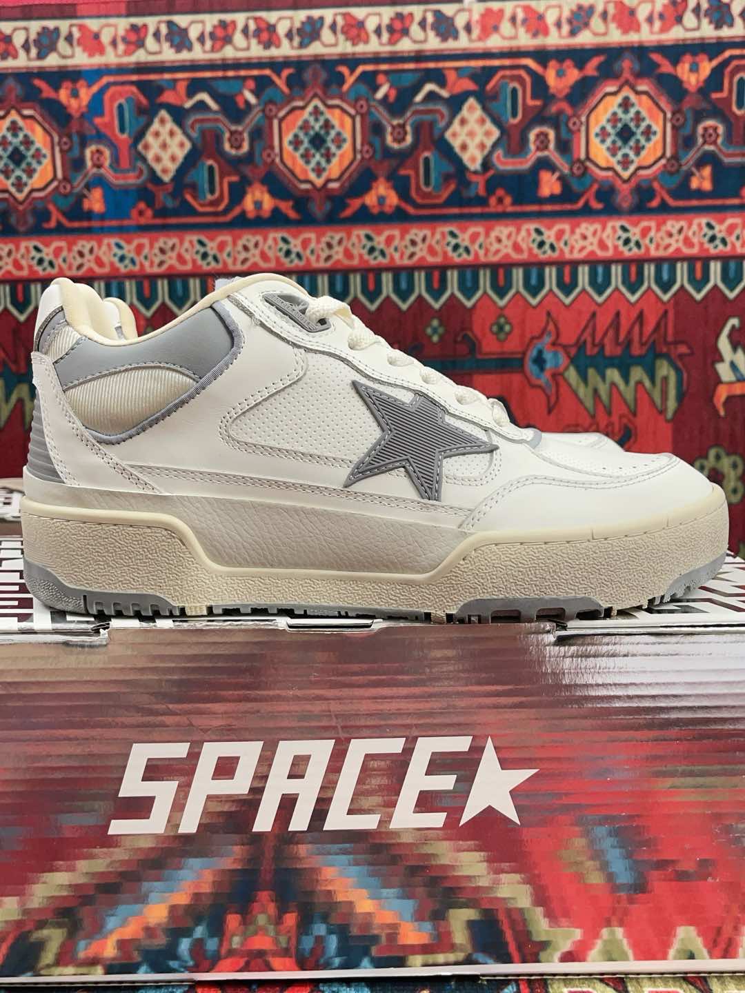 LuxluxHouse Best Quality Shoes Golden Goose