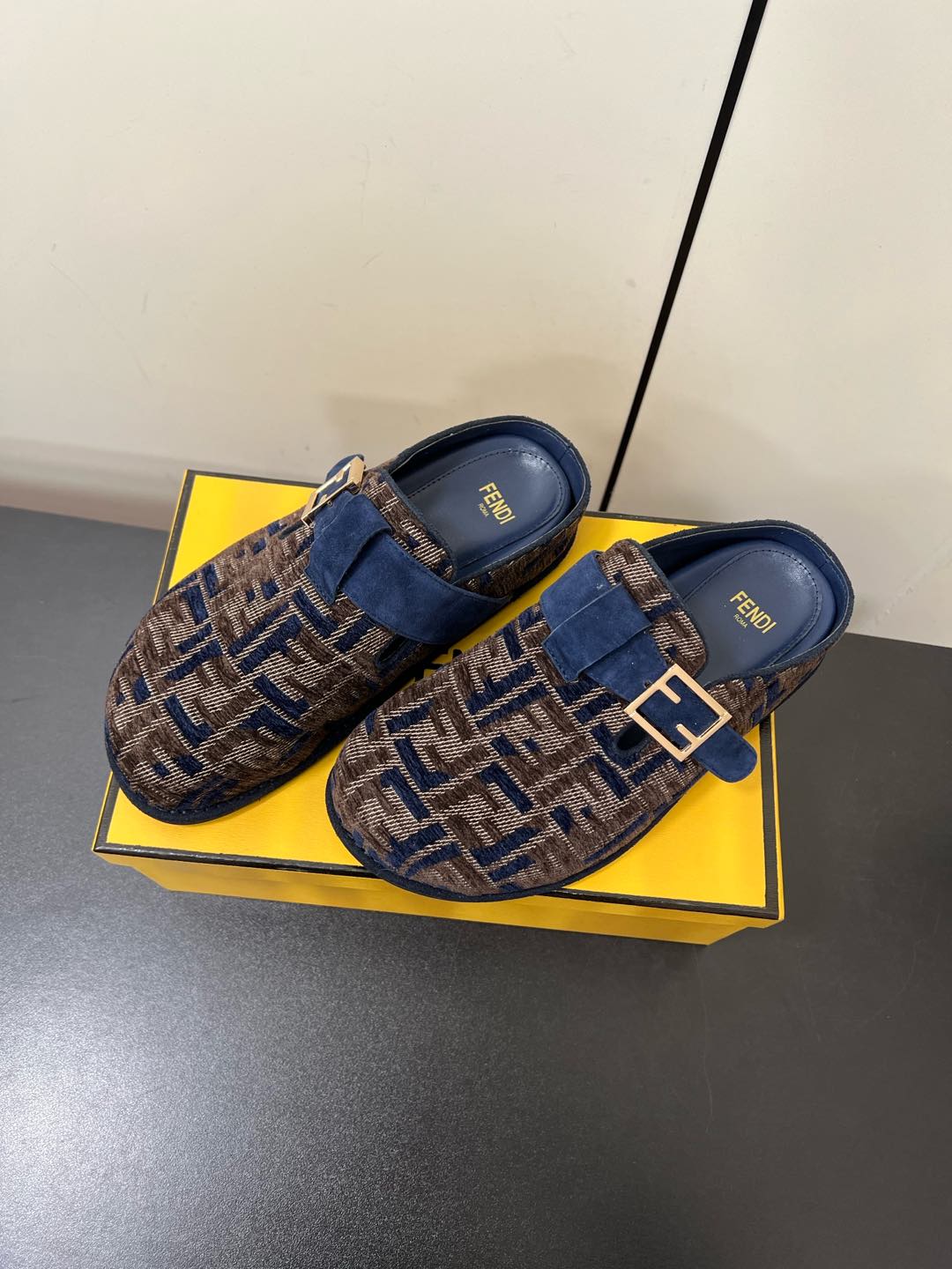 LuxluxHouse Best Quality Fendi Women Shoes