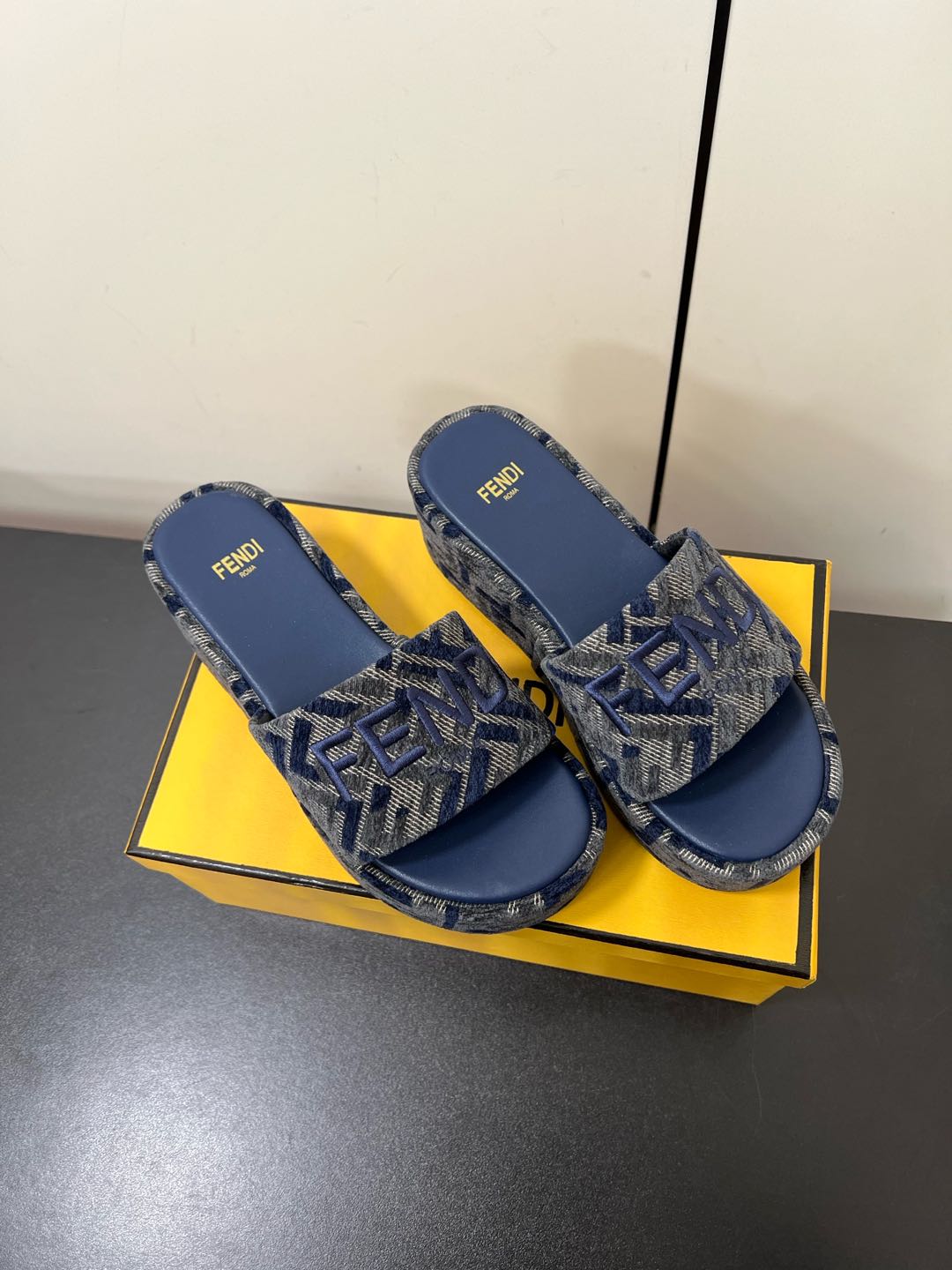 LuxluxHouse Best Quality Fendi Women Shoes