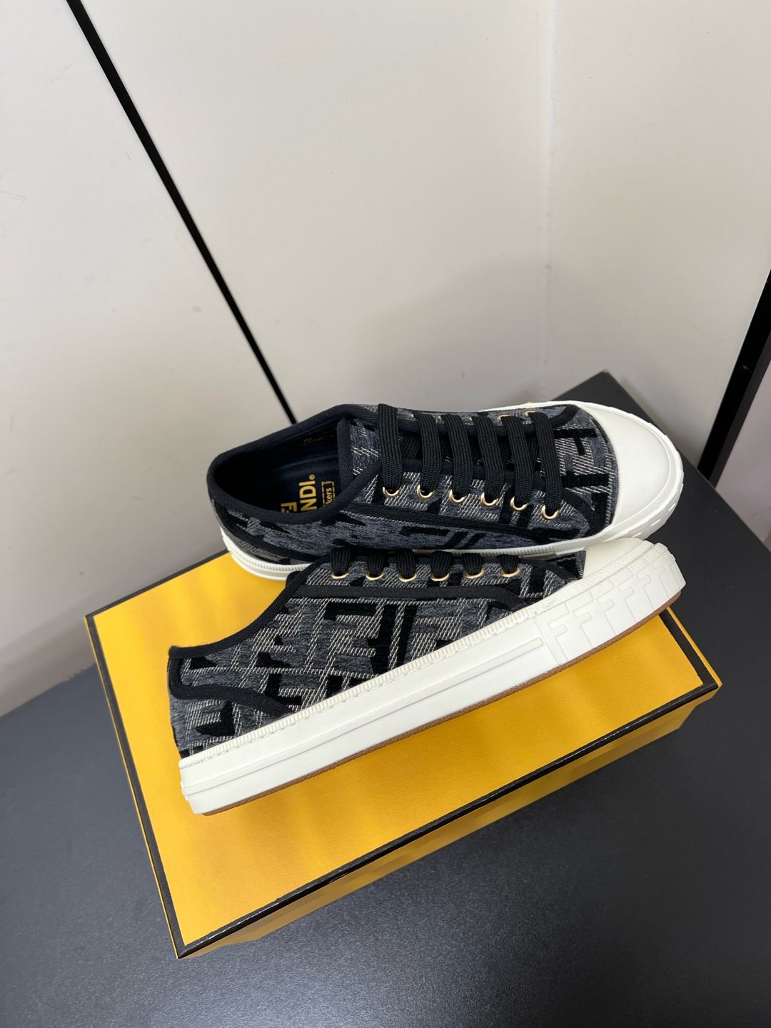 LuxluxHouse Best Quality Fendi Women Shoes
