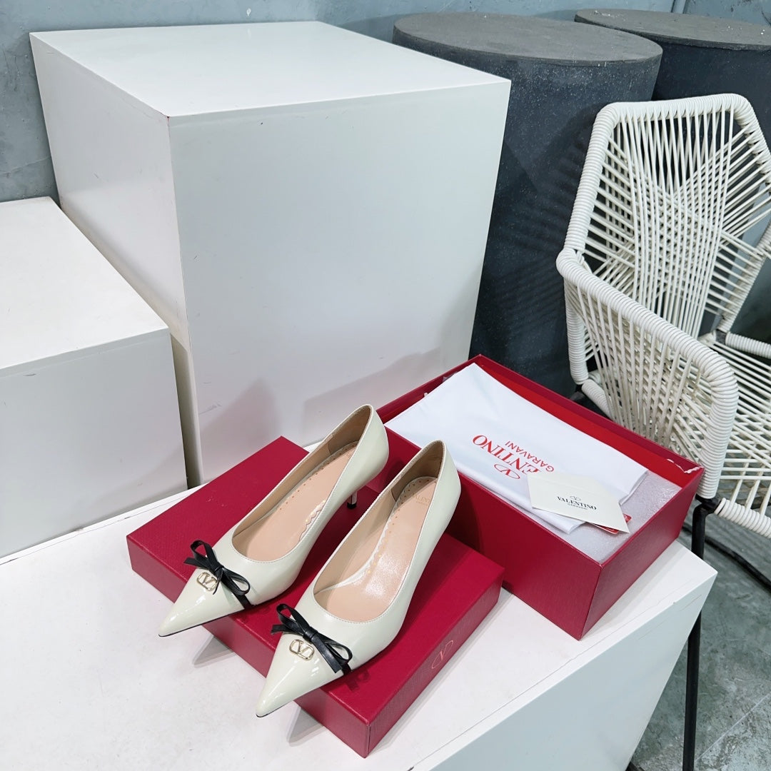 LuxluxHouse Best Quality Valentino Women Shoes
