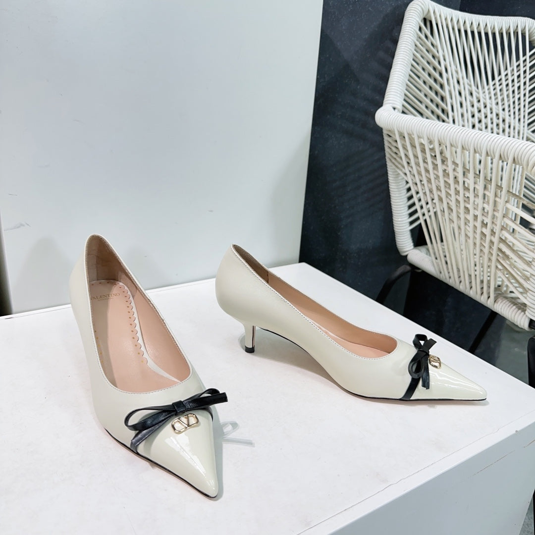 LuxluxHouse Best Quality Valentino Women Shoes