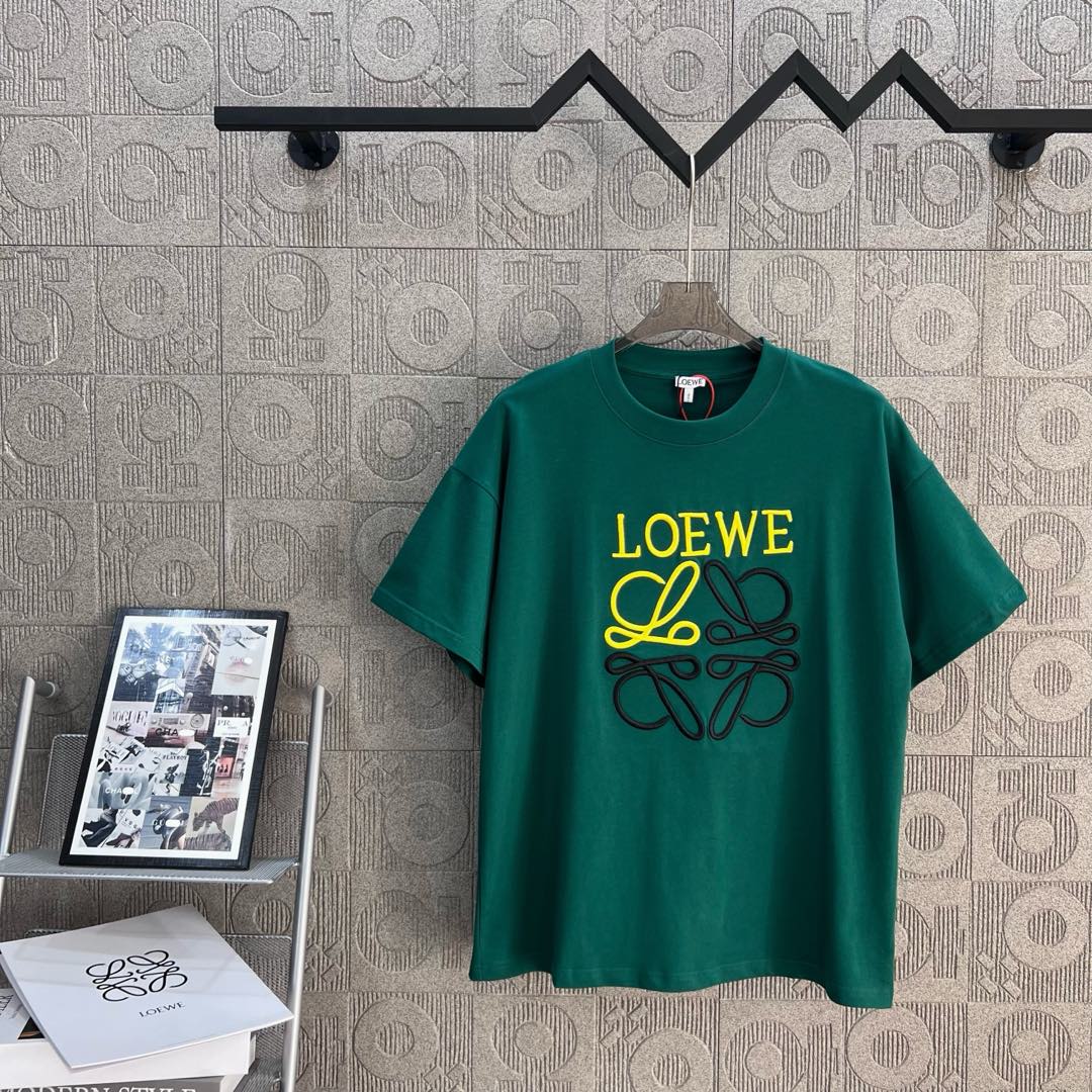 LuxluxHouse Best Quality Clothes T-shirt Loewe
