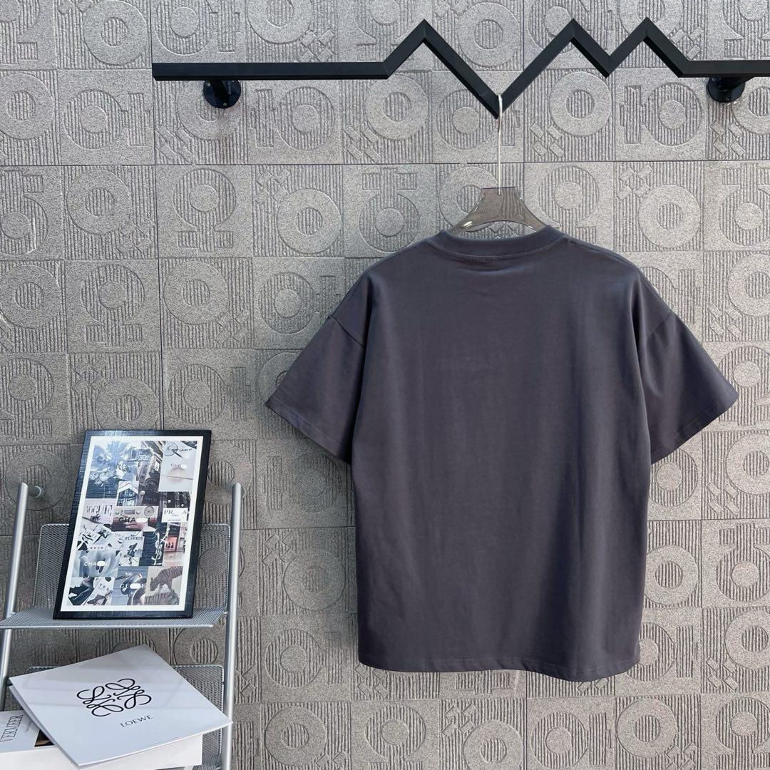 LuxluxHouse Best Quality Clothes T-shirt Loewe