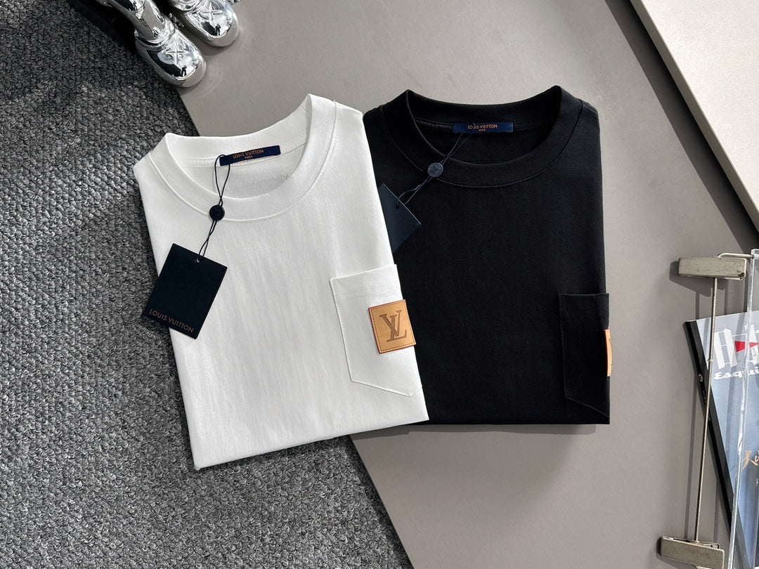 LuxluxHouse Best Quality Clothes T-shirt Louis Vuitton
