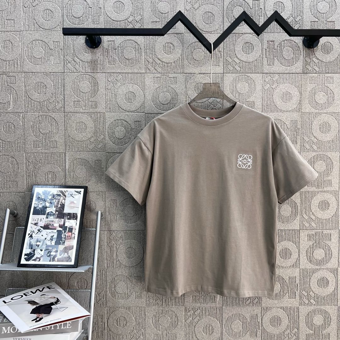 LuxluxHouse Best Quality Clothes T-shirt Loewe