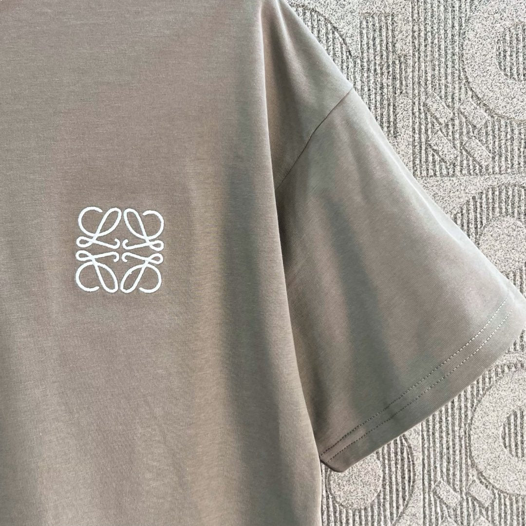 LuxluxHouse Best Quality Clothes T-shirt Loewe