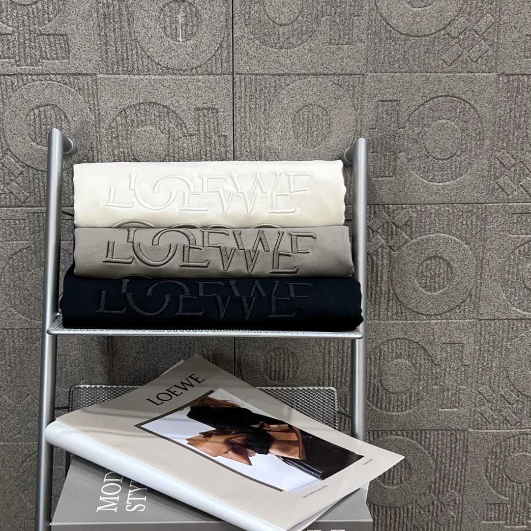 LuxluxHouse Best Quality Clothes T-shirt Loewe