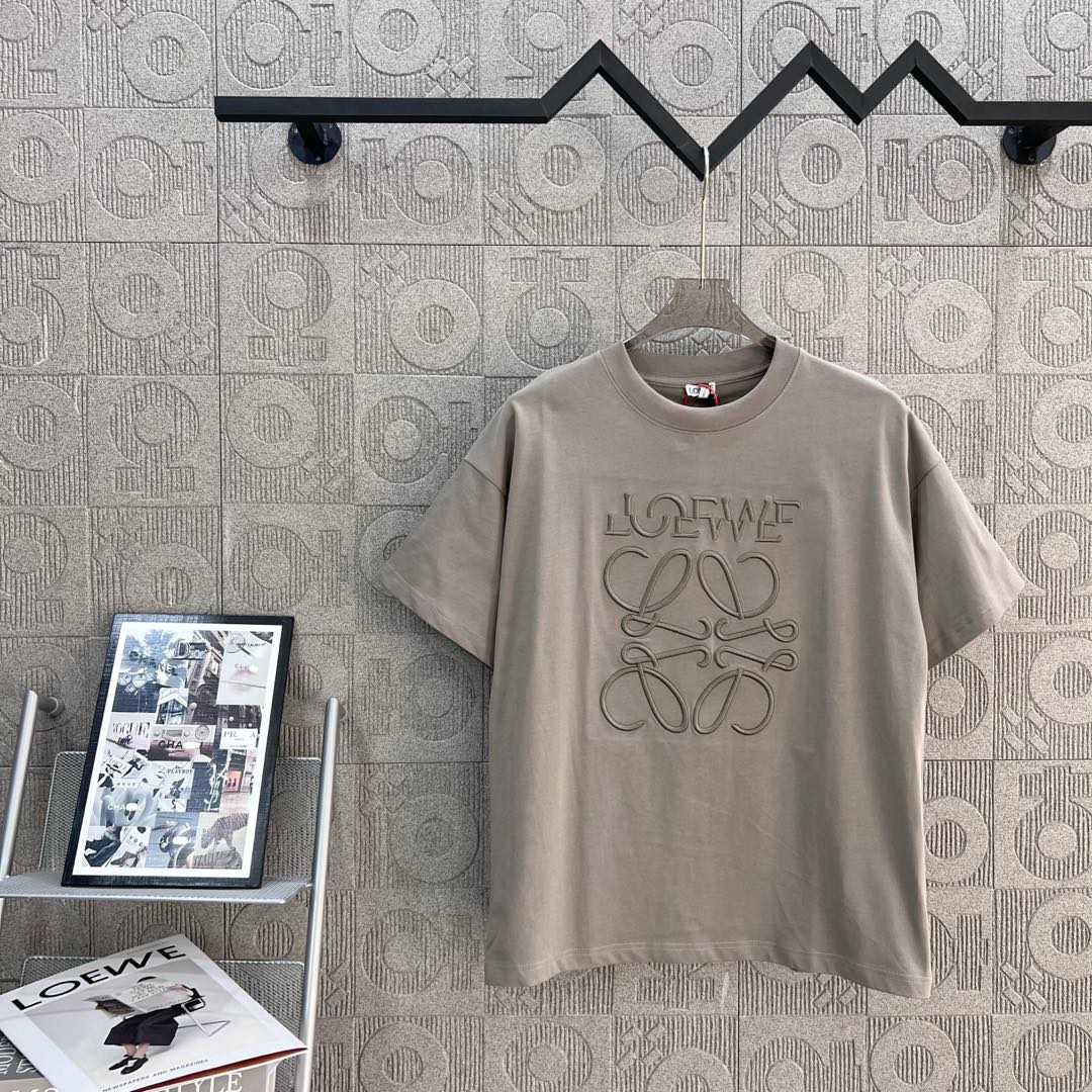 LuxluxHouse Best Quality Clothes T-shirt Loewe