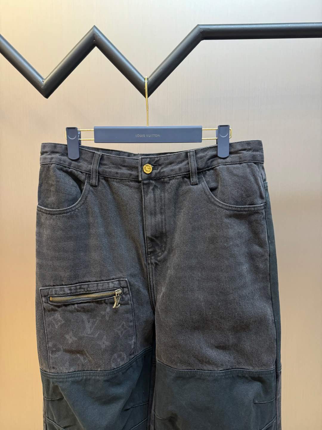LuxluxHouse Best Quality Clothes Pants Louis Vuitton