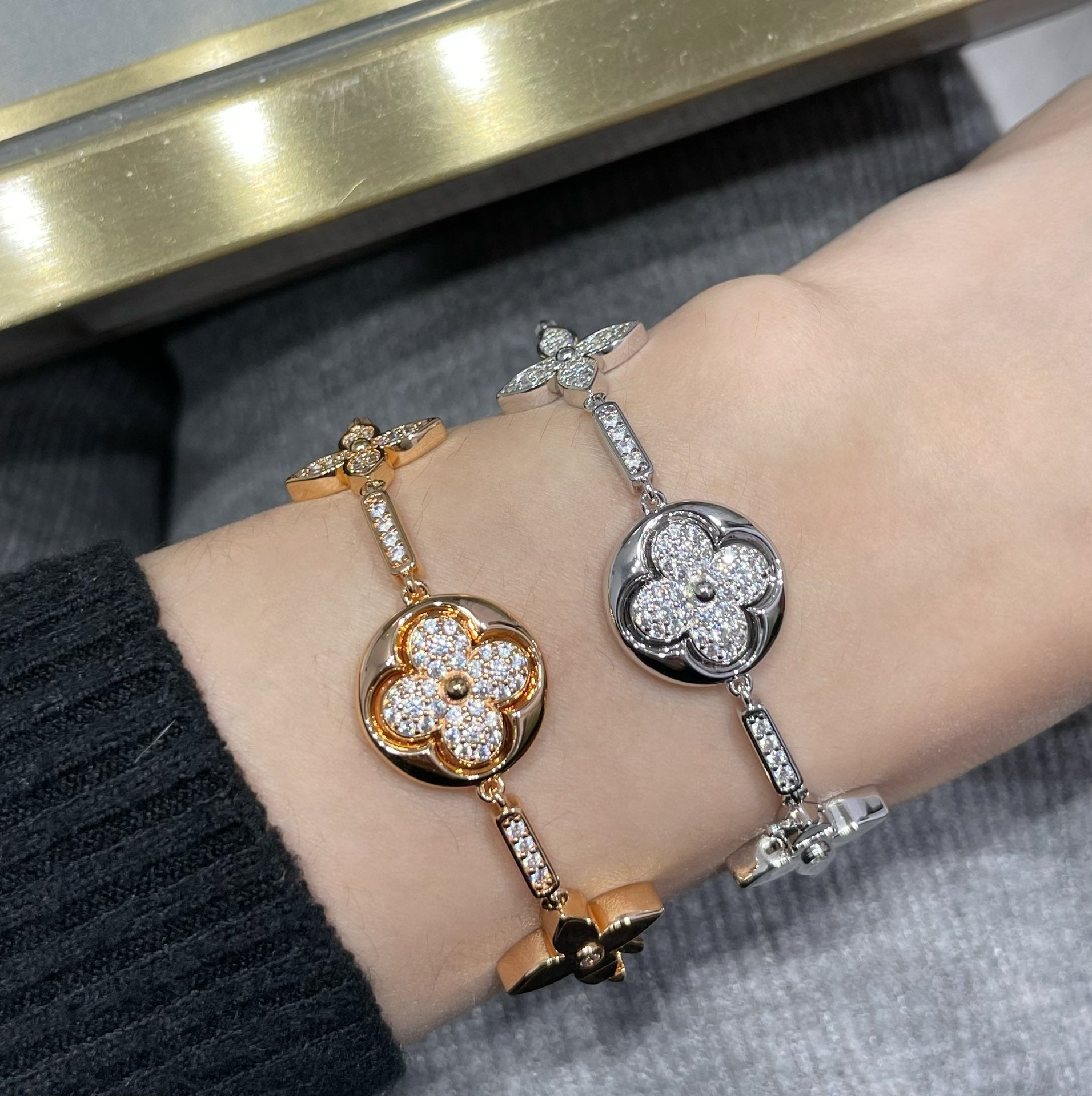 LuxluxHouse Best Quality Accessories Louis Vuitton