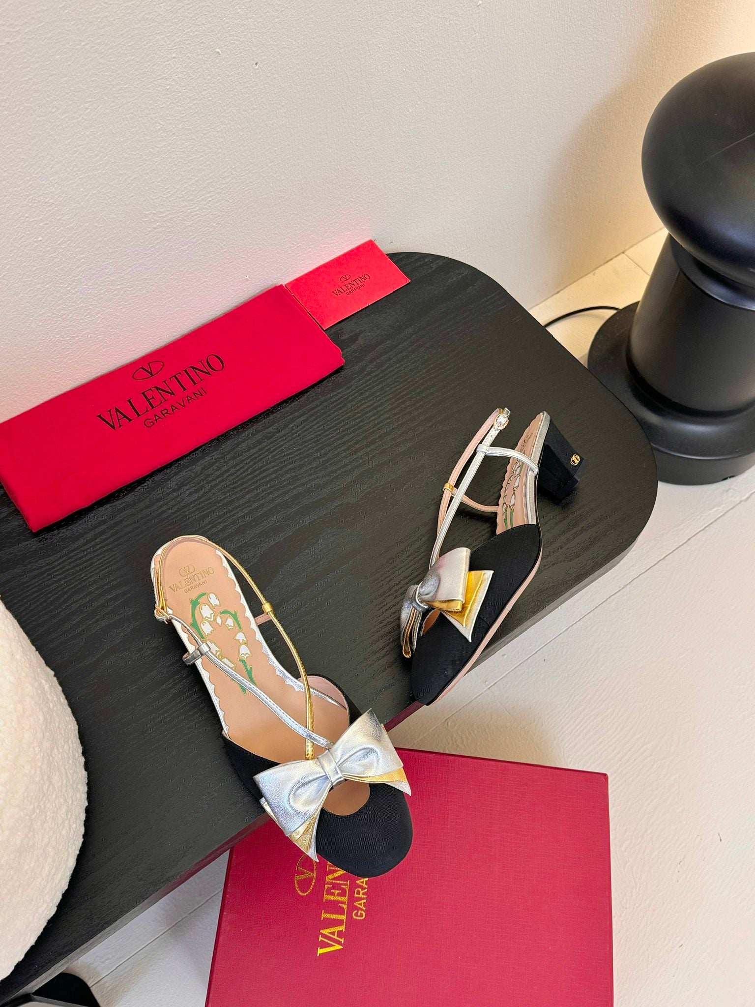 LuxluxHouse Best Quality Valentino Women Shoes
