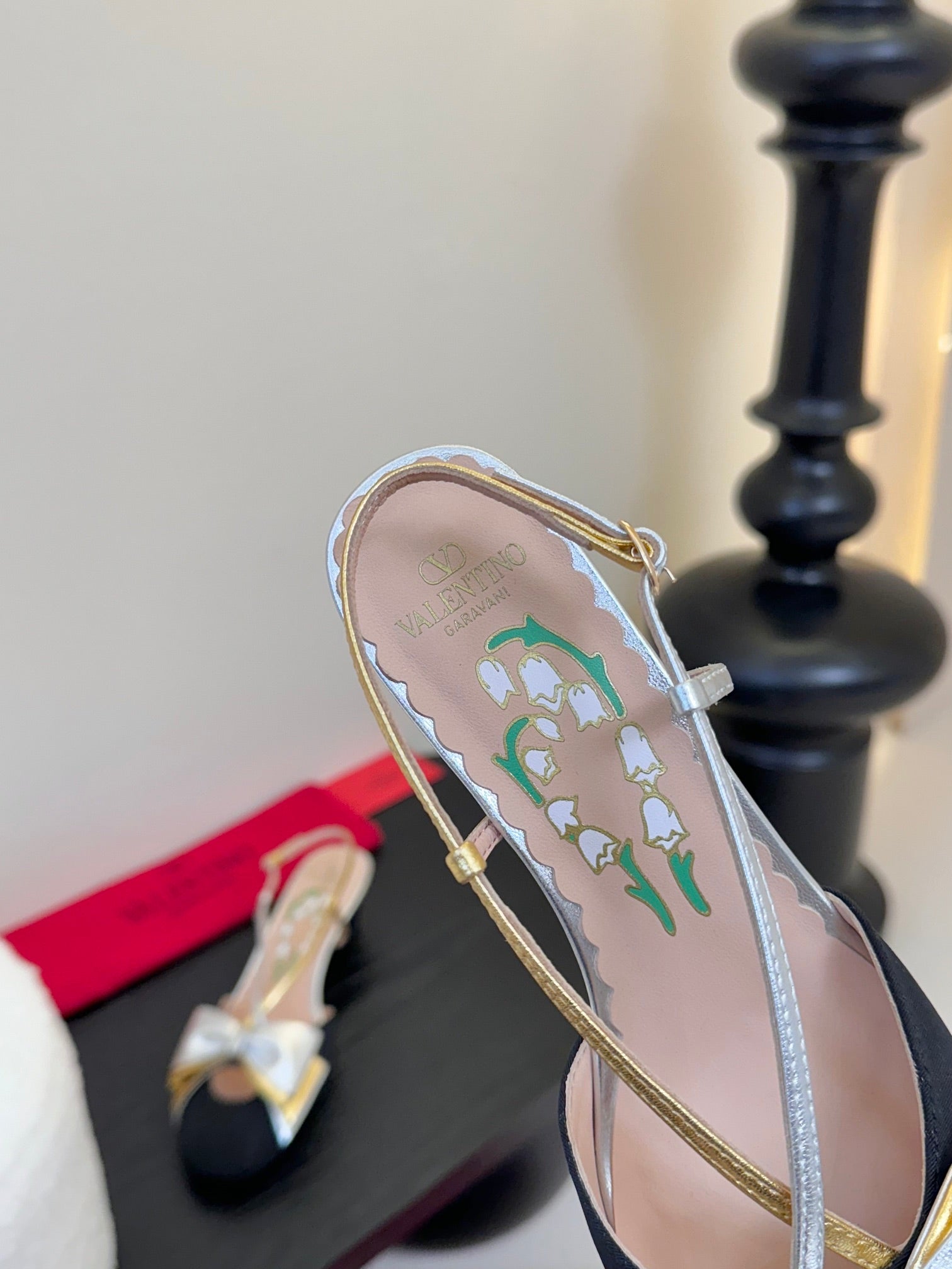 LuxluxHouse Best Quality Valentino Women Shoes