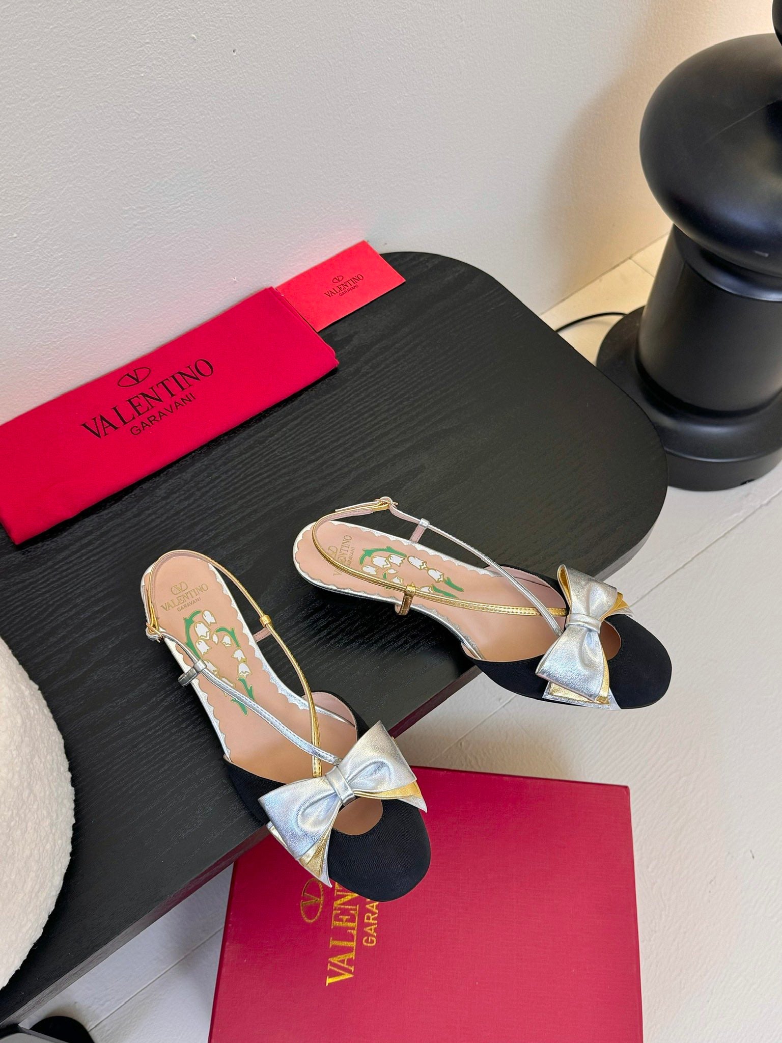 LuxluxHouse Best Quality Valentino Women Shoes