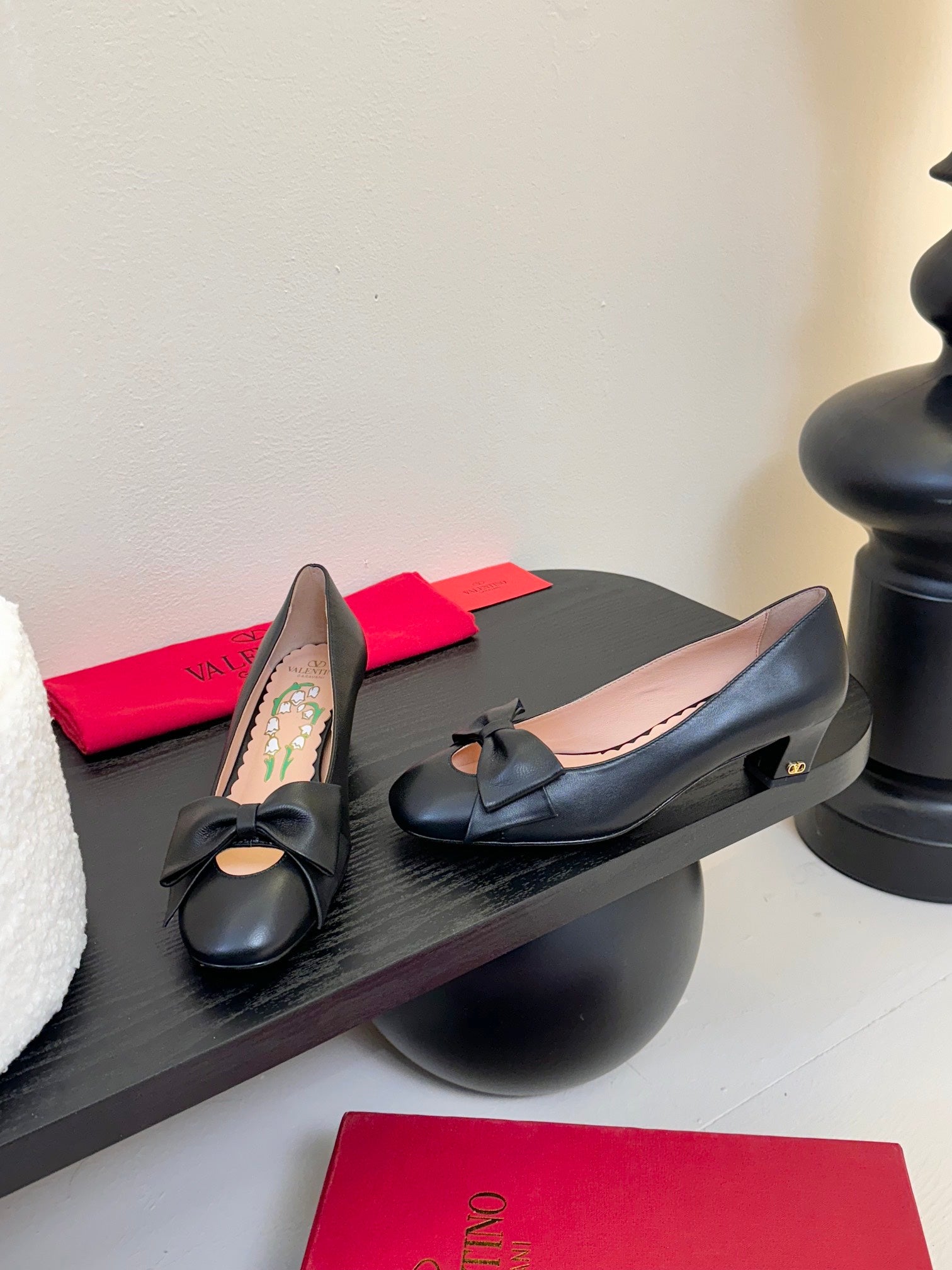 LuxluxHouse Best Quality Valentino Women Shoes