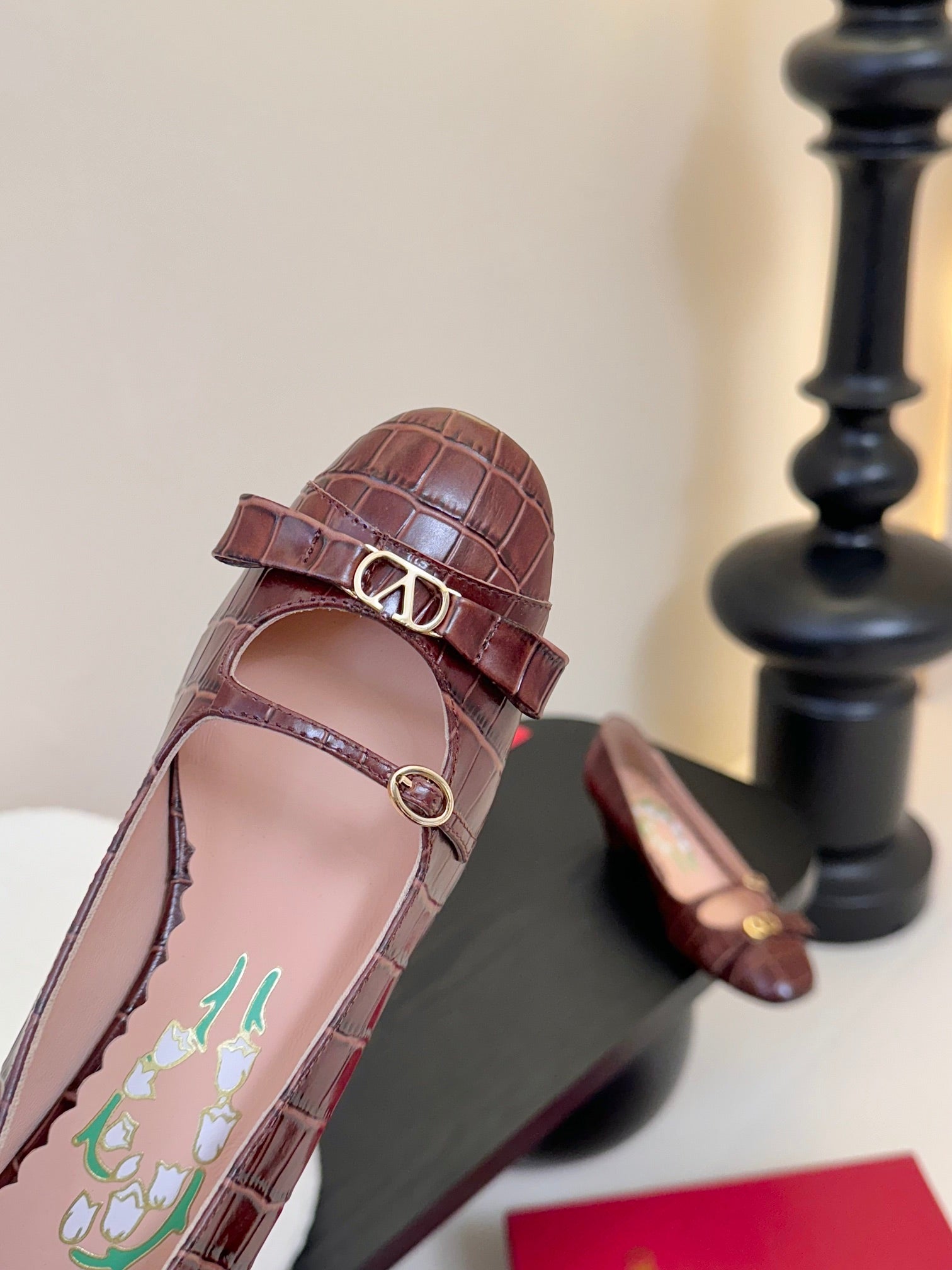 LuxluxHouse Best Quality Valentino Women Shoes