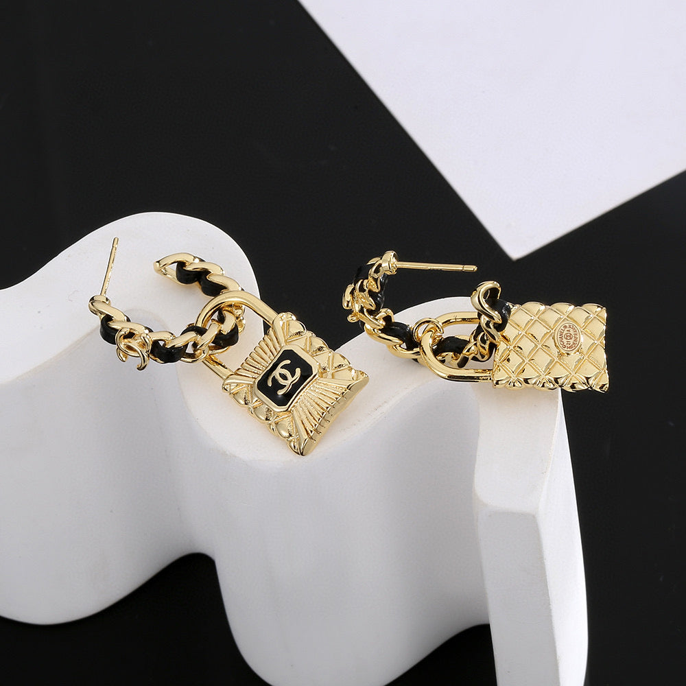LuxluxHouse Best Quality Accessories Chanel