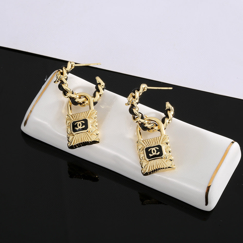 LuxluxHouse Best Quality Accessories Chanel