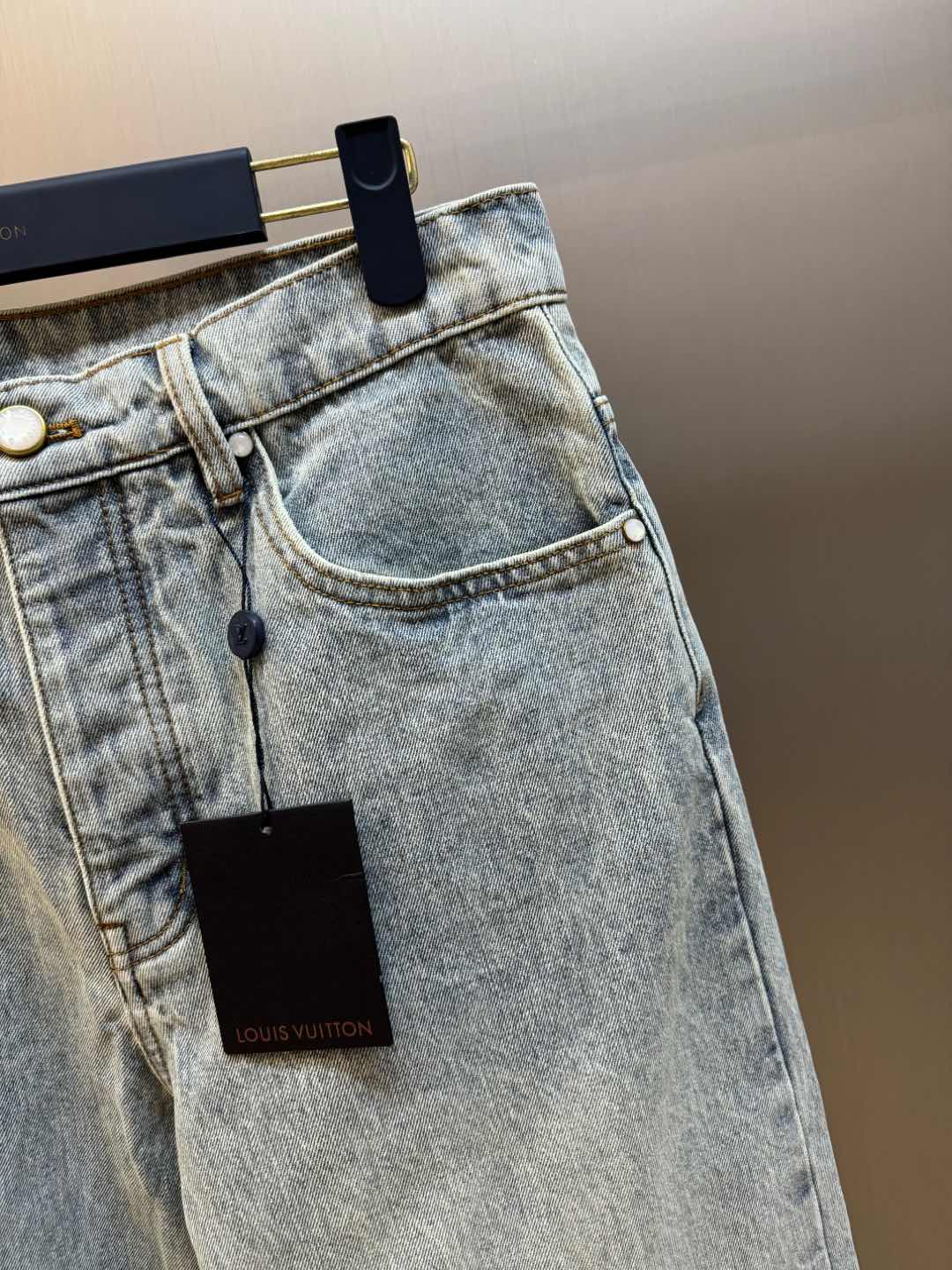 LuxluxHouse Best Quality Clothes Pants Louis Vuitton