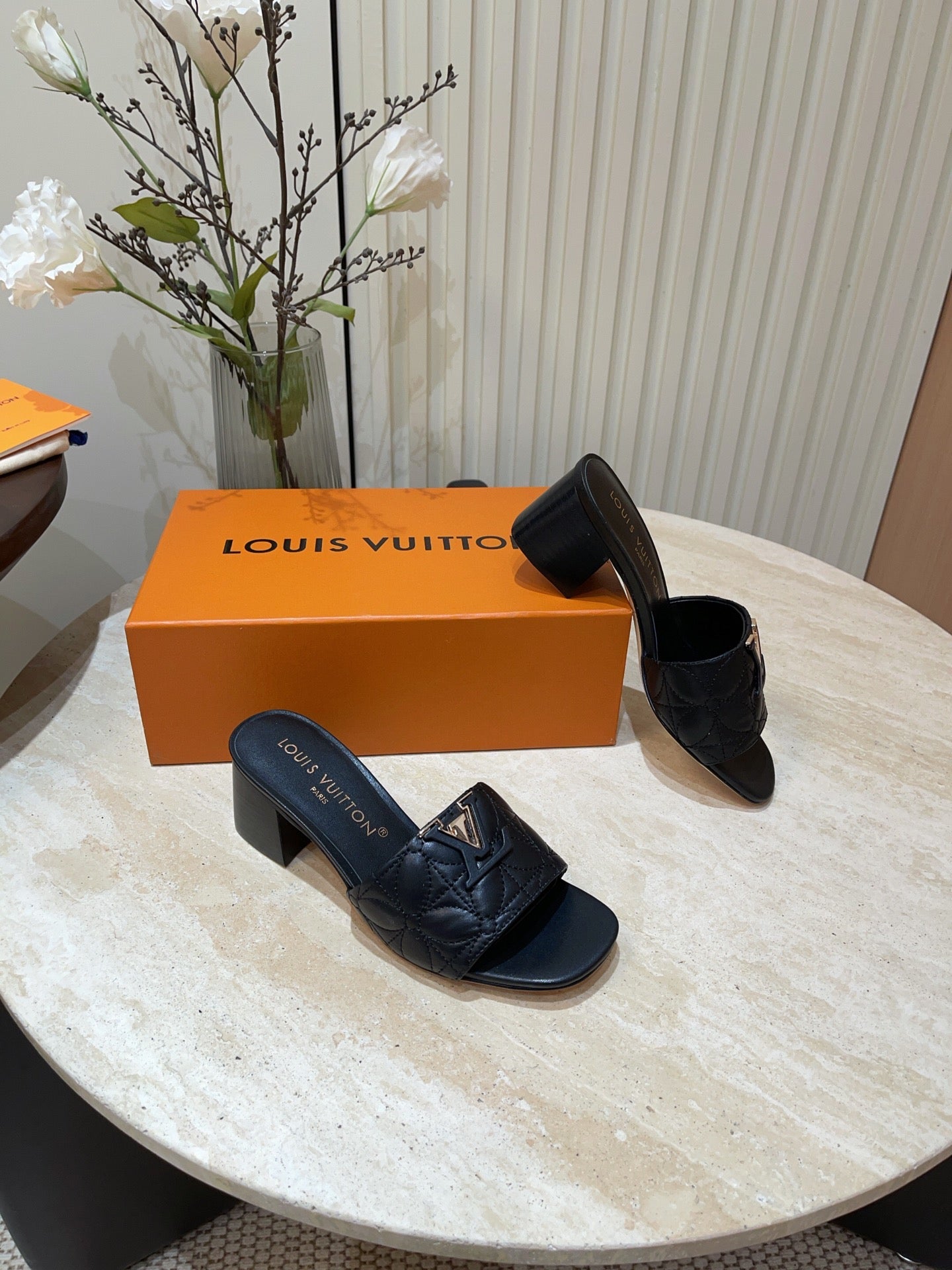 LuxluxHouse Best Quality Women Shoes Louis Vuitton