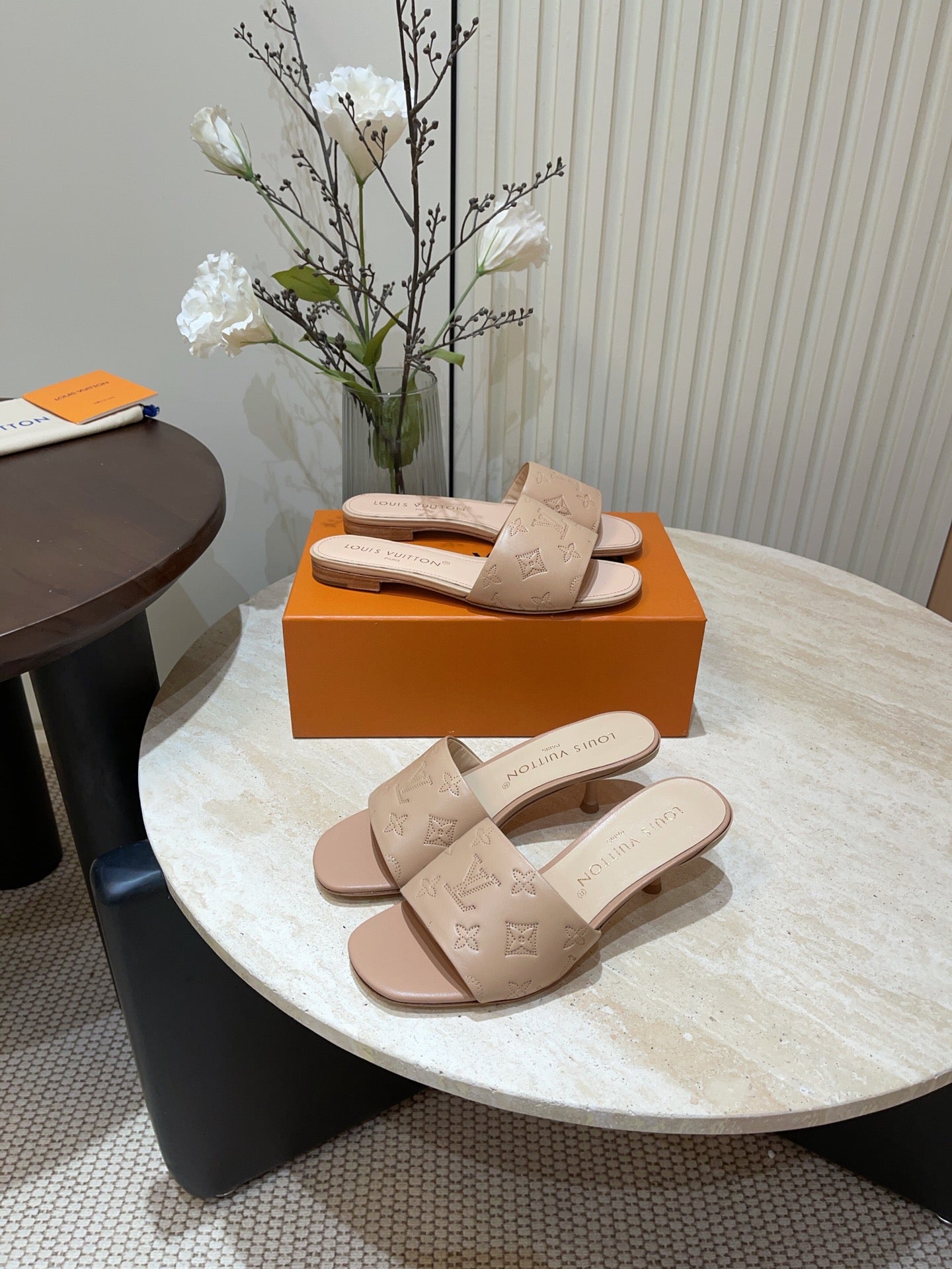 LuxluxHouse Best Quality Women Shoes Louis Vuitton
