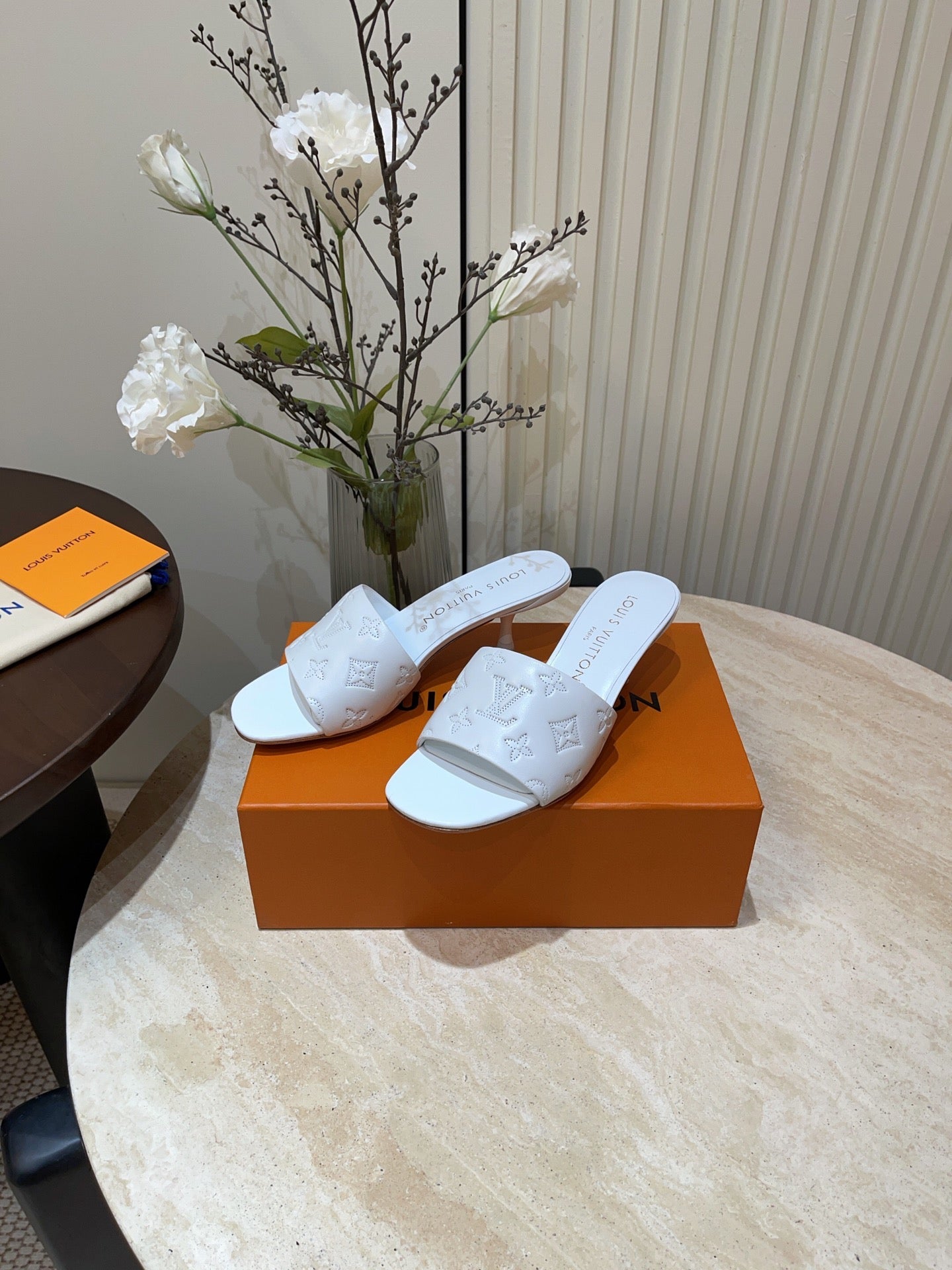 LuxluxHouse Best Quality Women Shoes Louis Vuitton