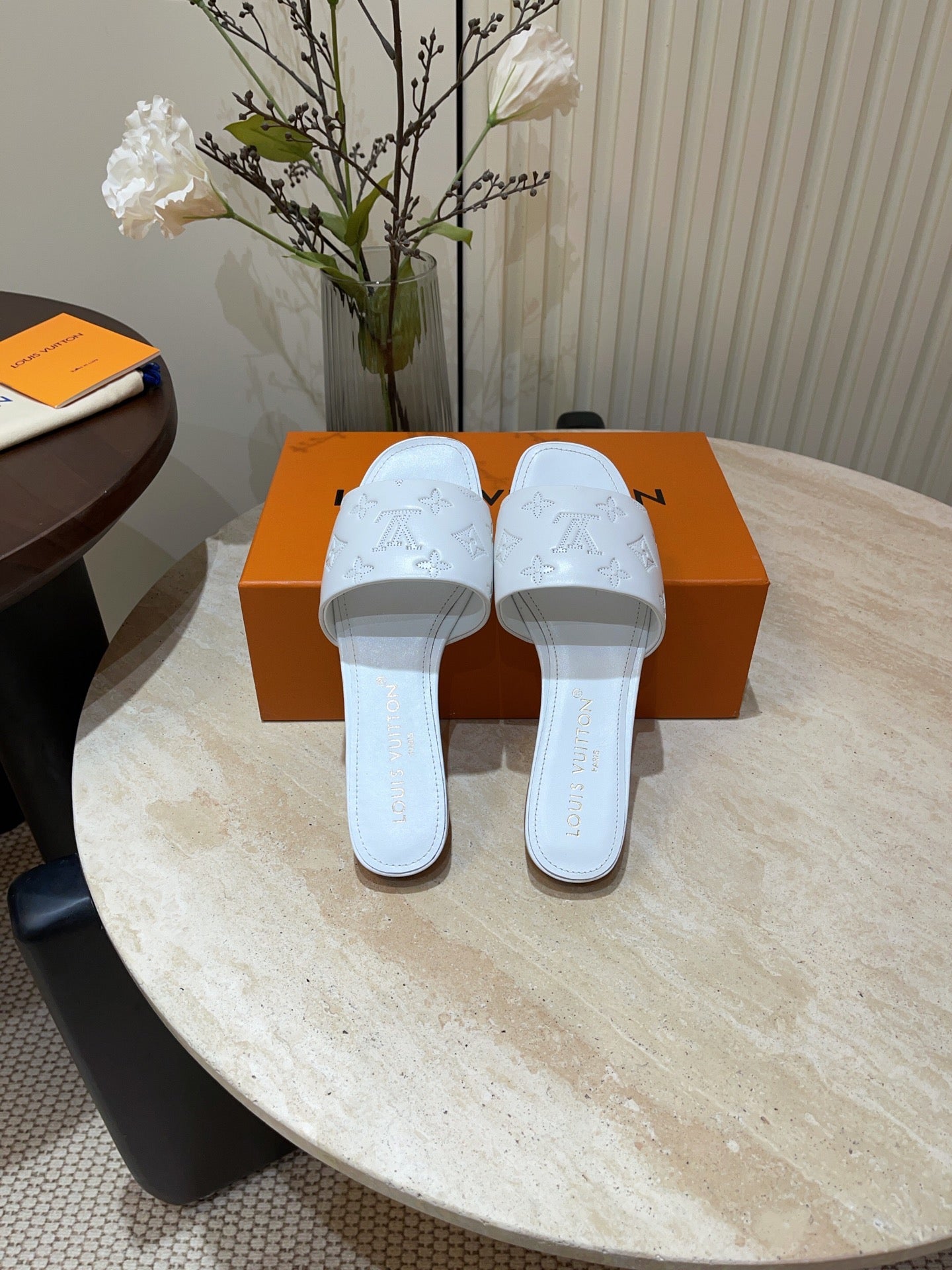 LuxluxHouse Best Quality Women Shoes Louis Vuitton