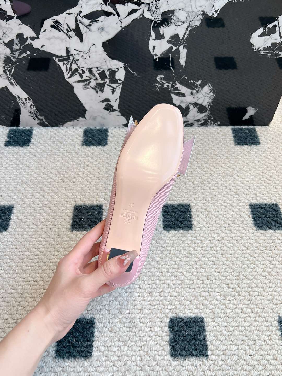 LuxluxHouse Best Quality Valentino Women Shoes