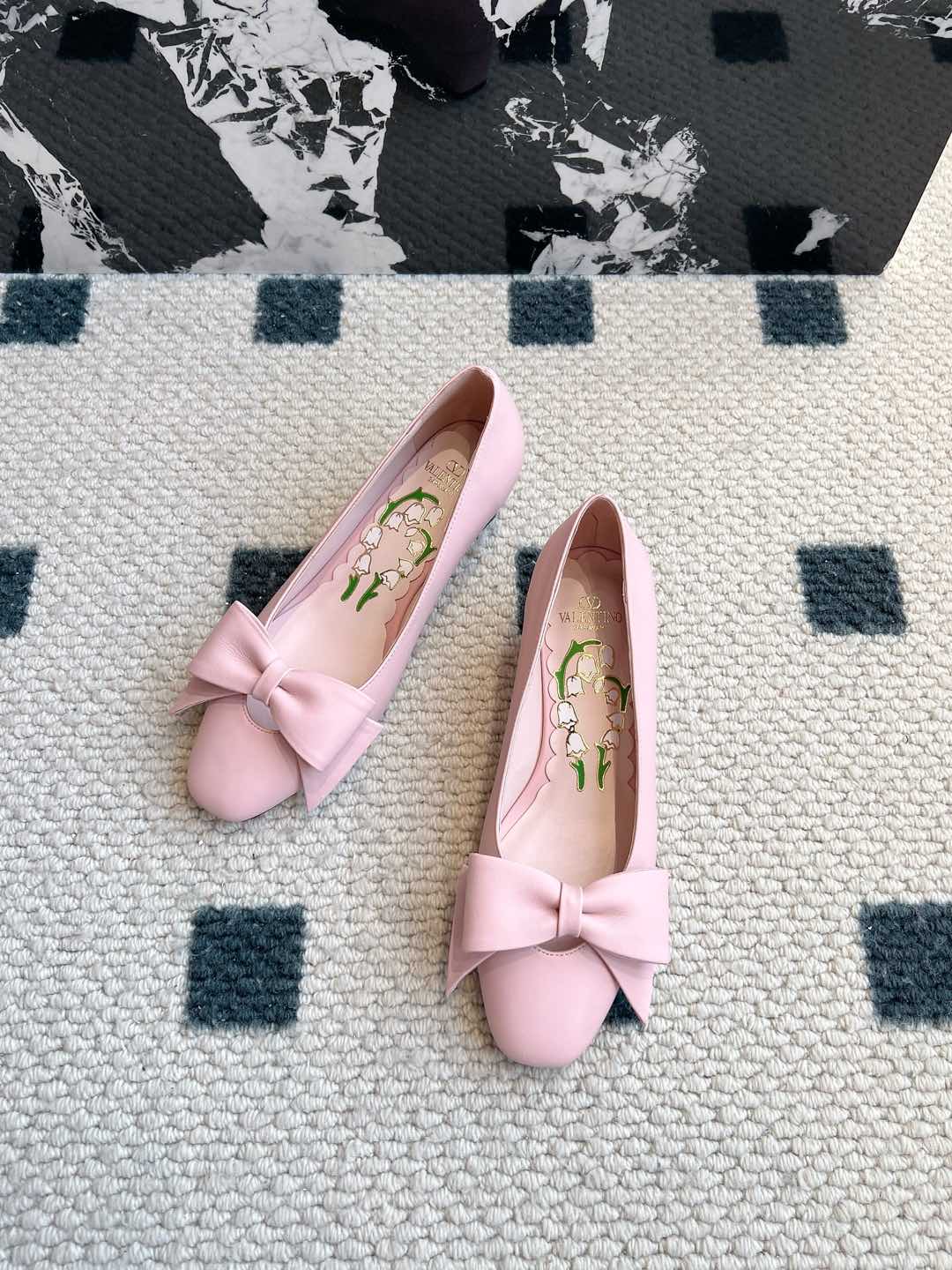 LuxluxHouse Best Quality Valentino Women Shoes