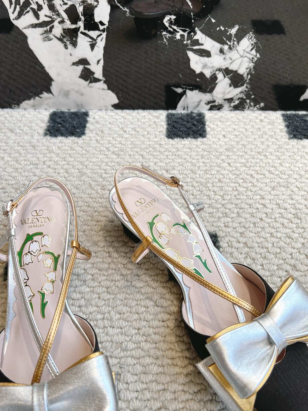 LuxluxHouse Best Quality Valentino Women Shoes