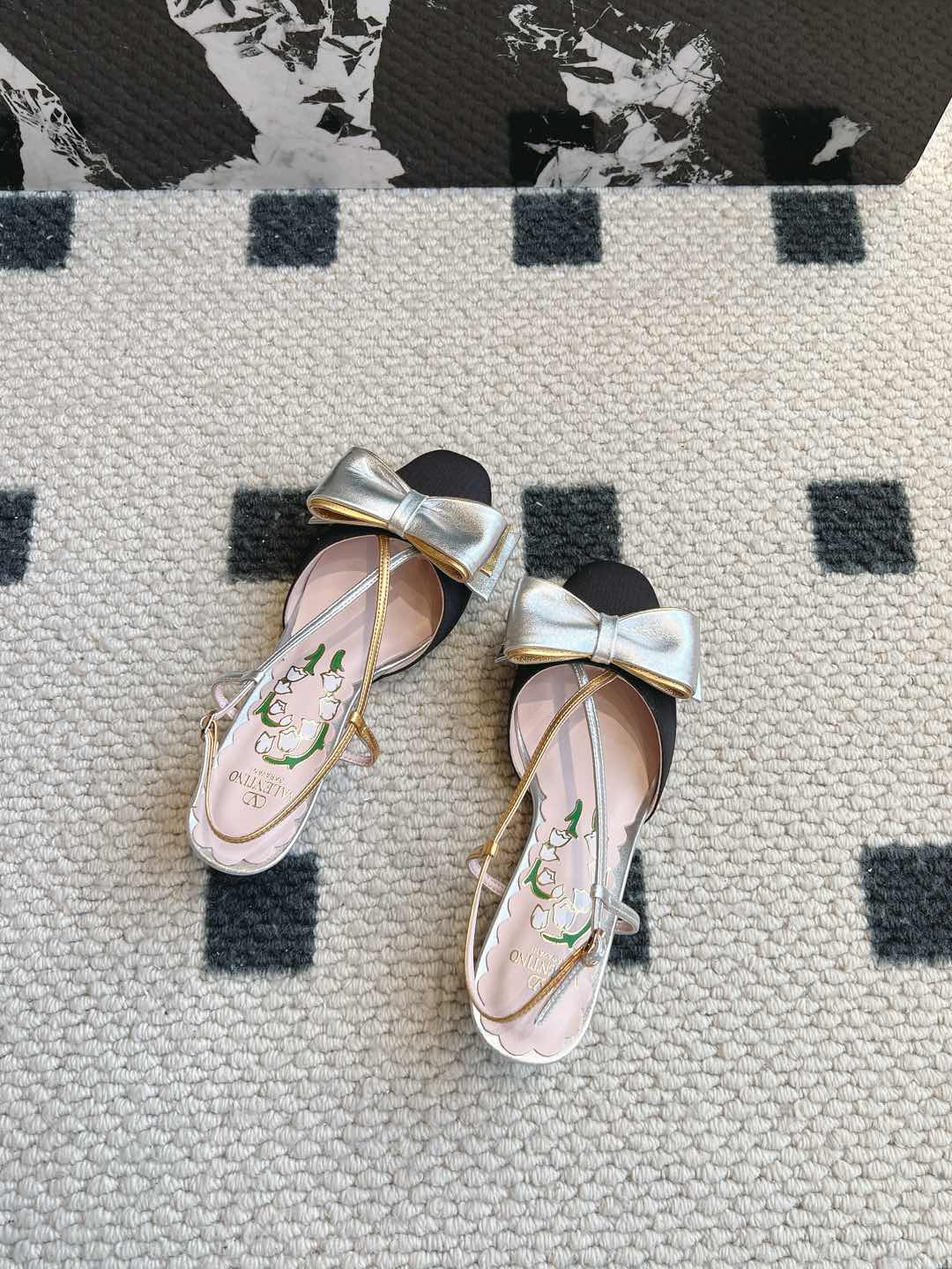 LuxluxHouse Best Quality Valentino Women Shoes