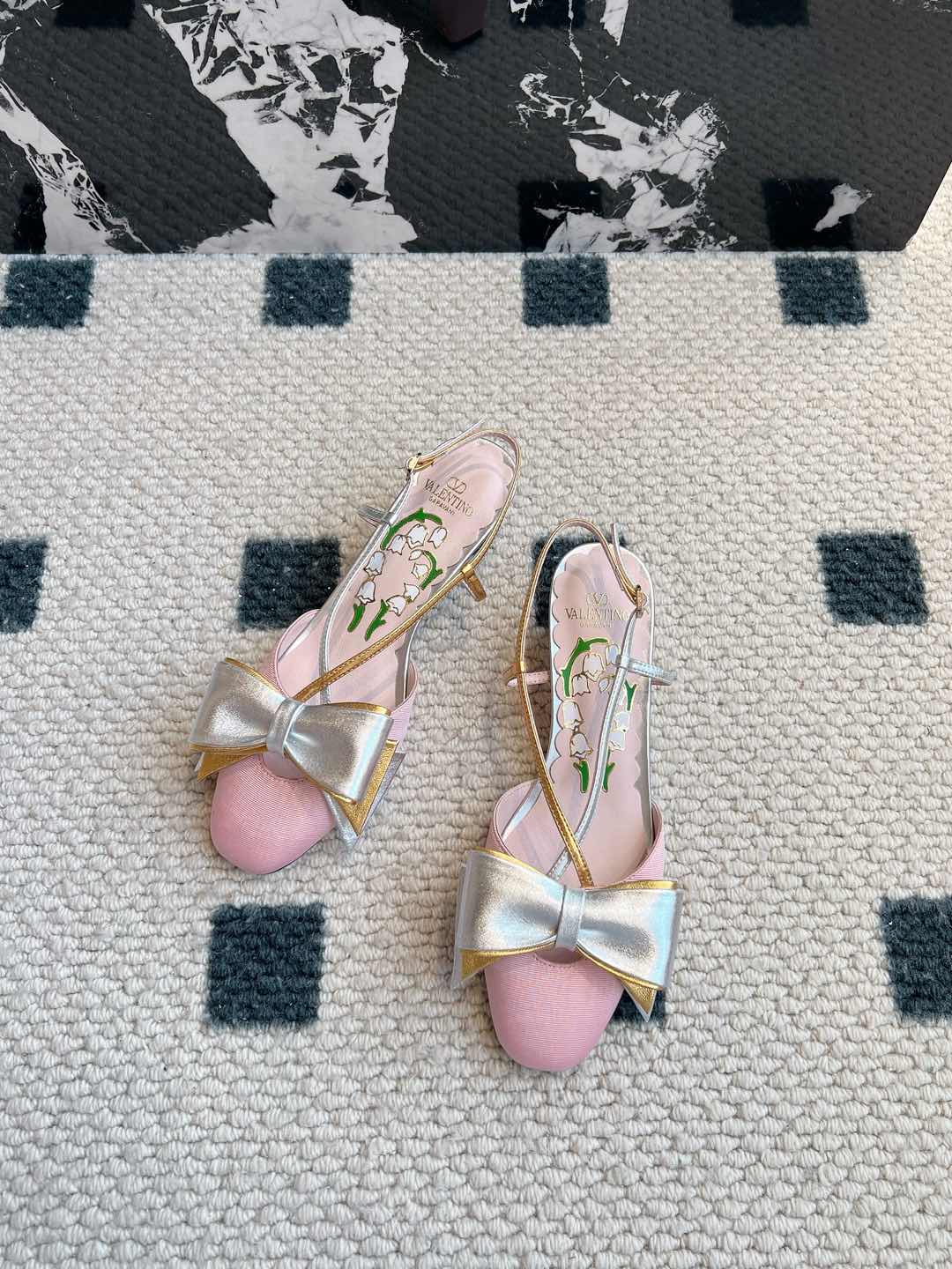 LuxluxHouse Best Quality Valentino Women Shoes
