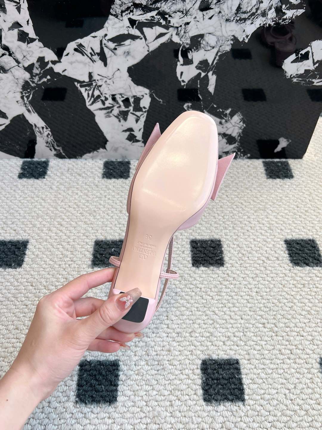 LuxluxHouse Best Quality Valentino Women Shoes