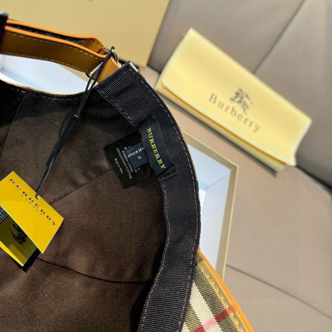 LuxluxHouse Best Quality Burberry Caps