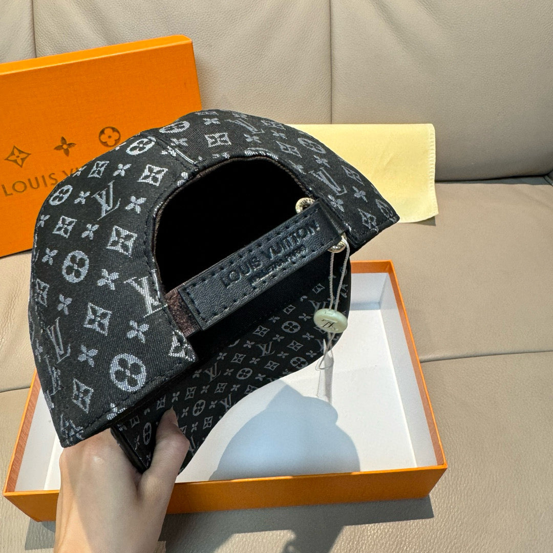 LuxluxHouse Best Quality Caps Louis Vuitton