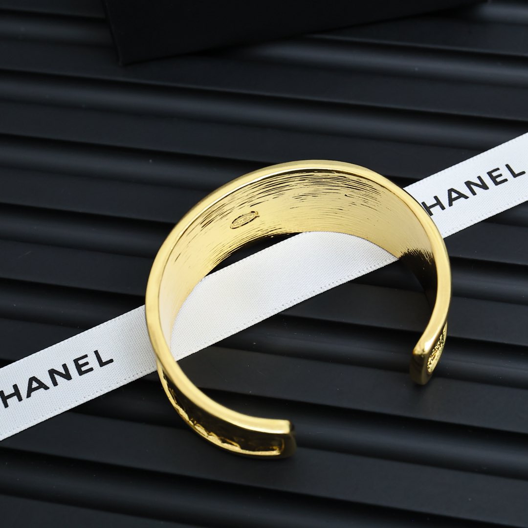 LuxluxHouse Best Quality Accessories Chanel